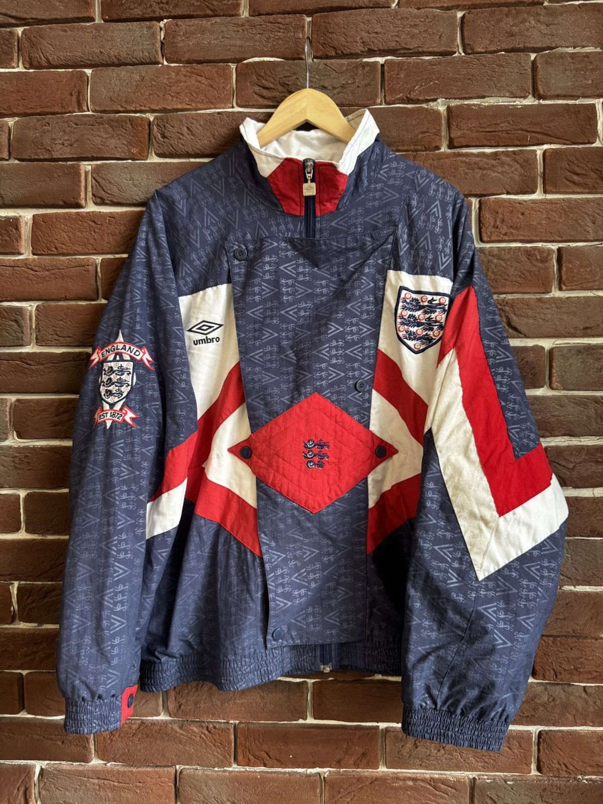 Umbro England 1990 1991 1992 tracksuit jacket bomber pre-match kit Size US L / EU 52-54 / 3 - 1 Thumbnail