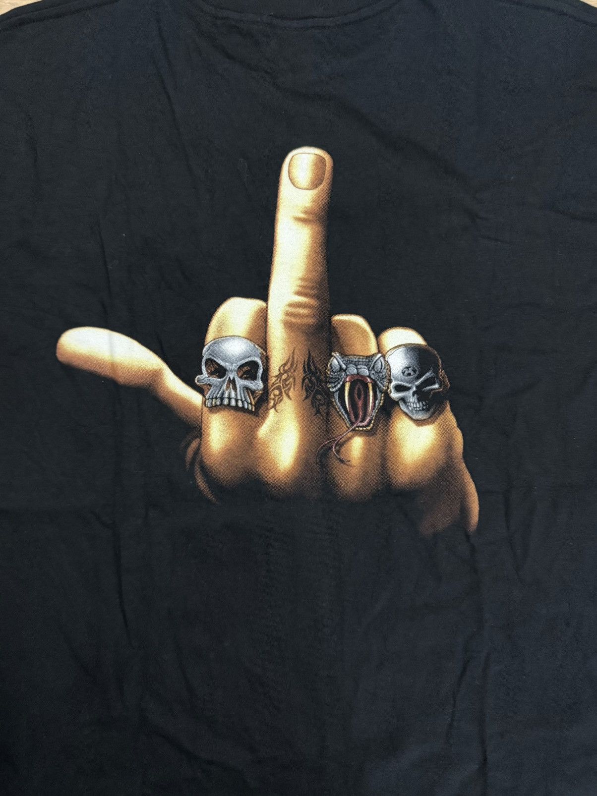 Band Tees Vintage Machine Head "Middle Finger" Tee Size US XL / EU 56 / 4 - 1 Thumbnail