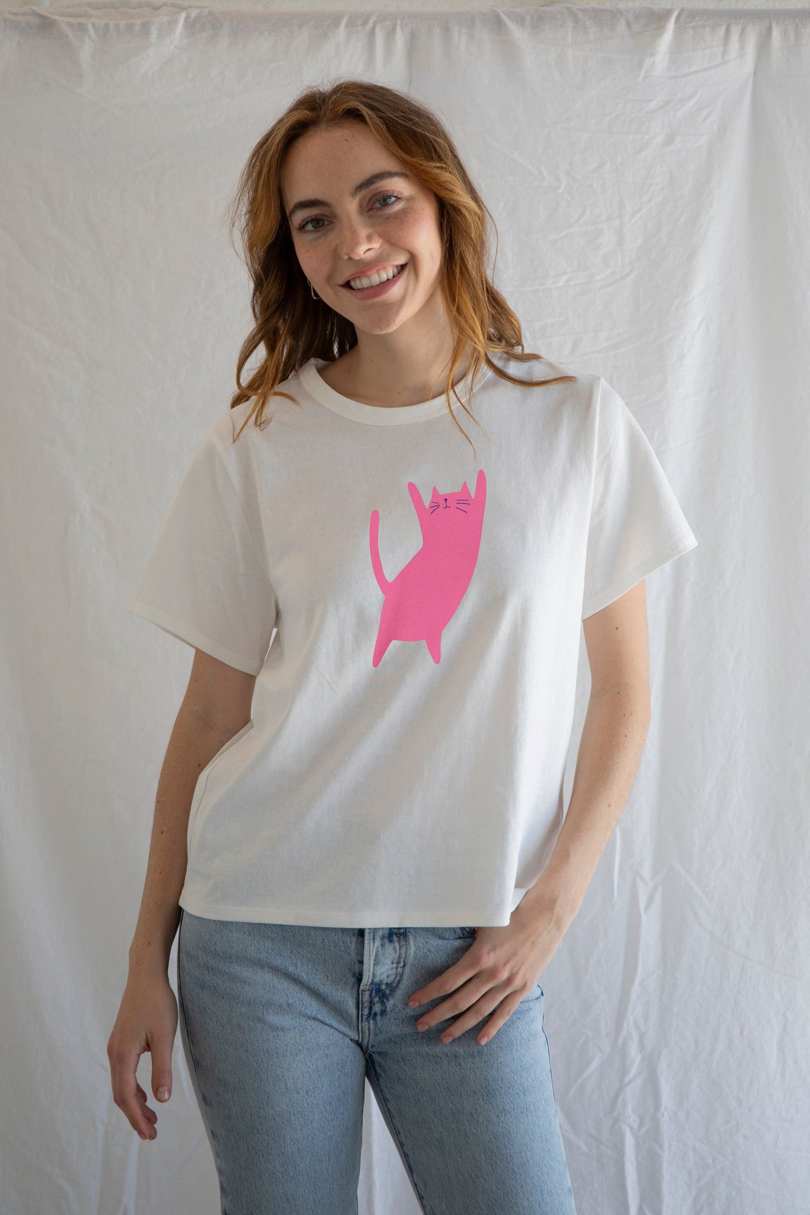 Designer × Vintage Big Stretch in Pink Baby Tee | Cute Cat Graphic Fitted Tee Size M / US 6-8 / IT 42-44 - 1 Thumbnail
