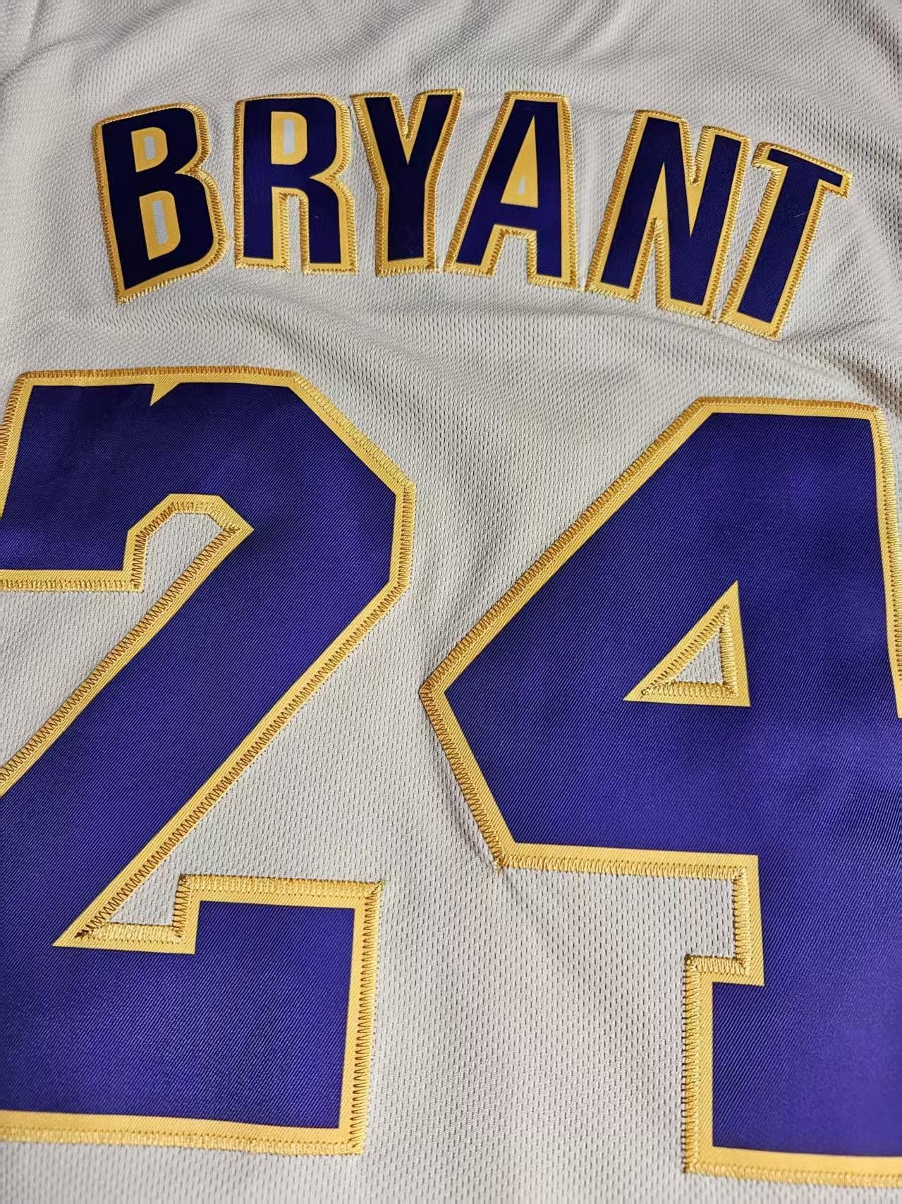 NBA Los Angeles Lakers 24 Kobe Bryant Jersey Beige Size US XL / EU 56 / 4 - 5 Thumbnail