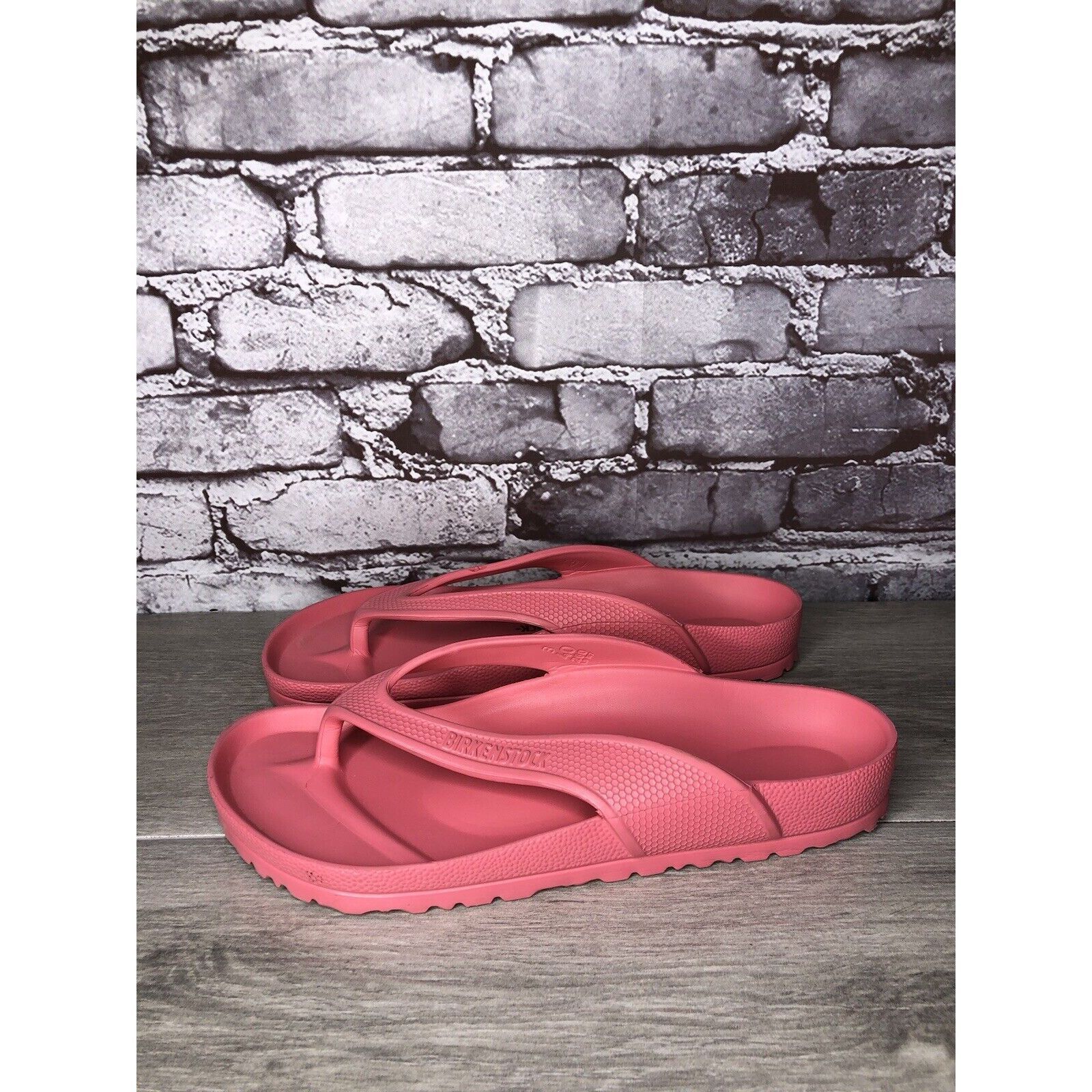 Birkenstock Birkenstock Honolulu Eva Lightweight Pink Thong FlipFlop San Size US 10 / IT 40 - 10 Thumbnail