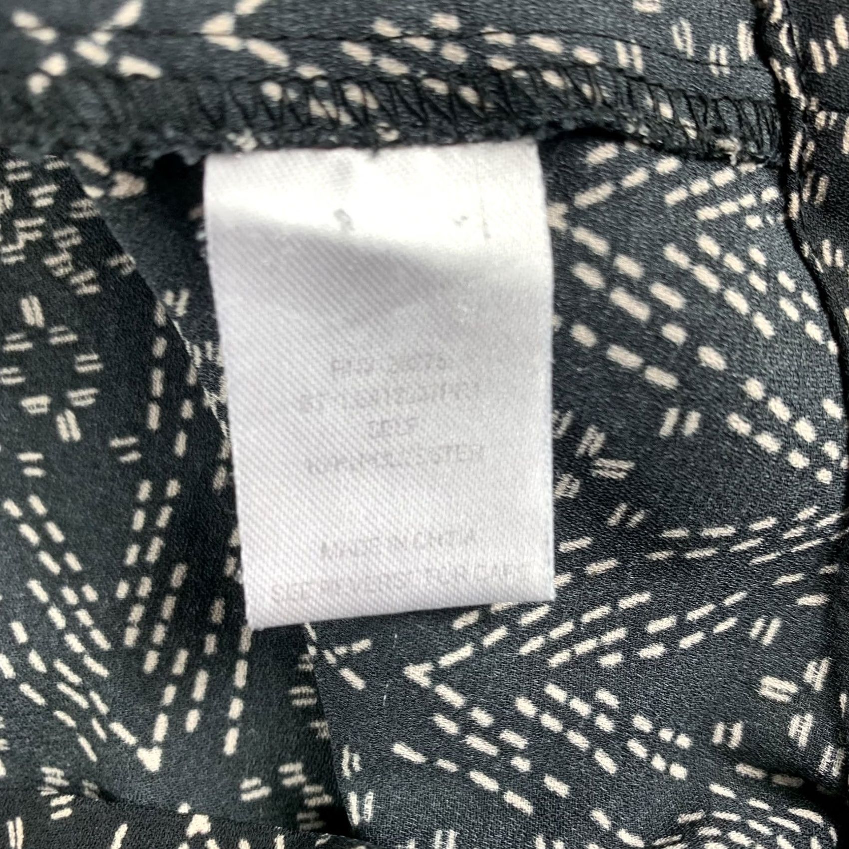 Native DANIEL RAINN Blouse Sleeveless Black Polyester M Women's Pullover Geometric Native Concrete? Size M / US 6-8 / IT 42-44 - 4 Thumbnail