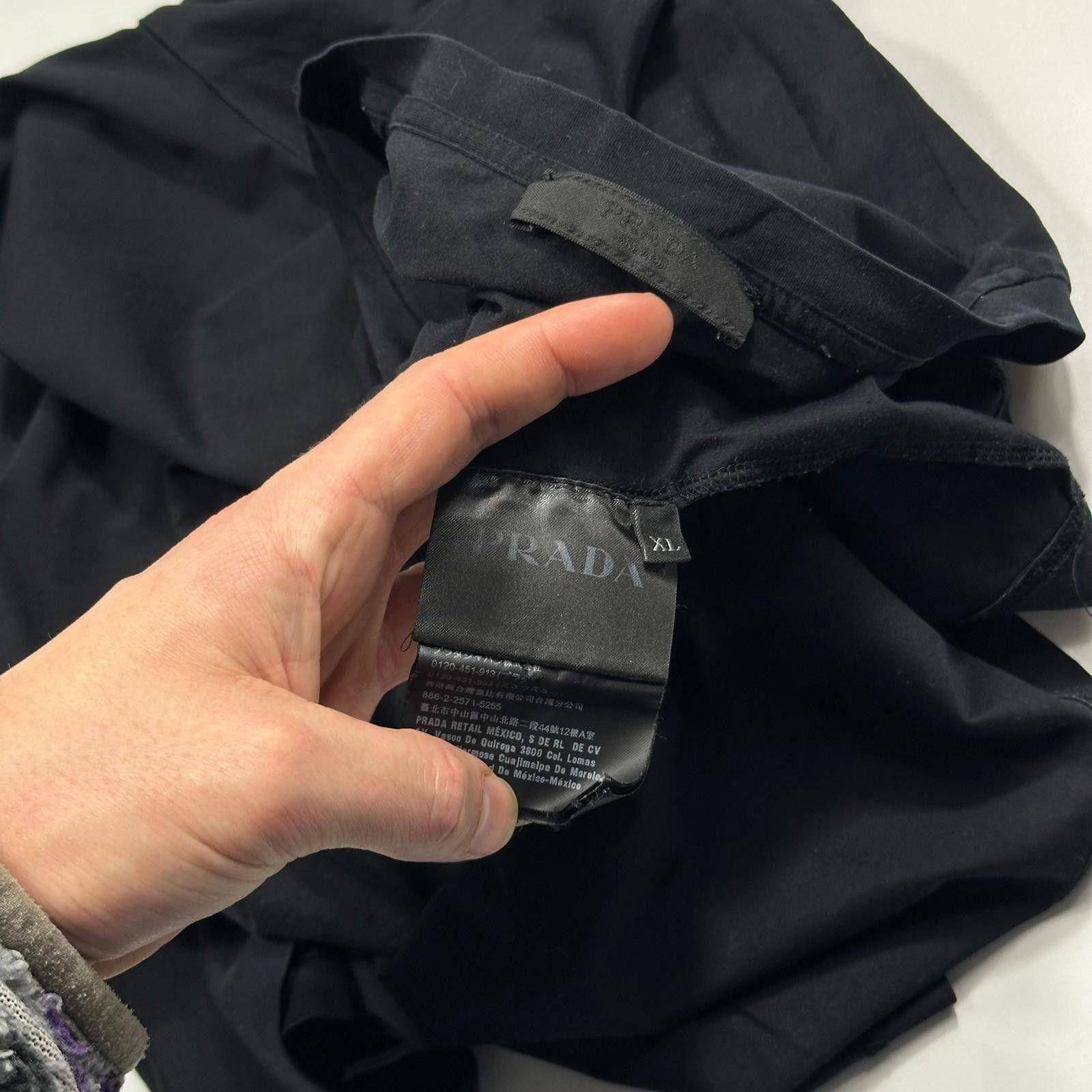 Prada Prada 2017 Black Soft Cotton Pocket Logo T-shirt - XL (L) Size US L / EU 52-54 / 3 - 4 Thumbnail