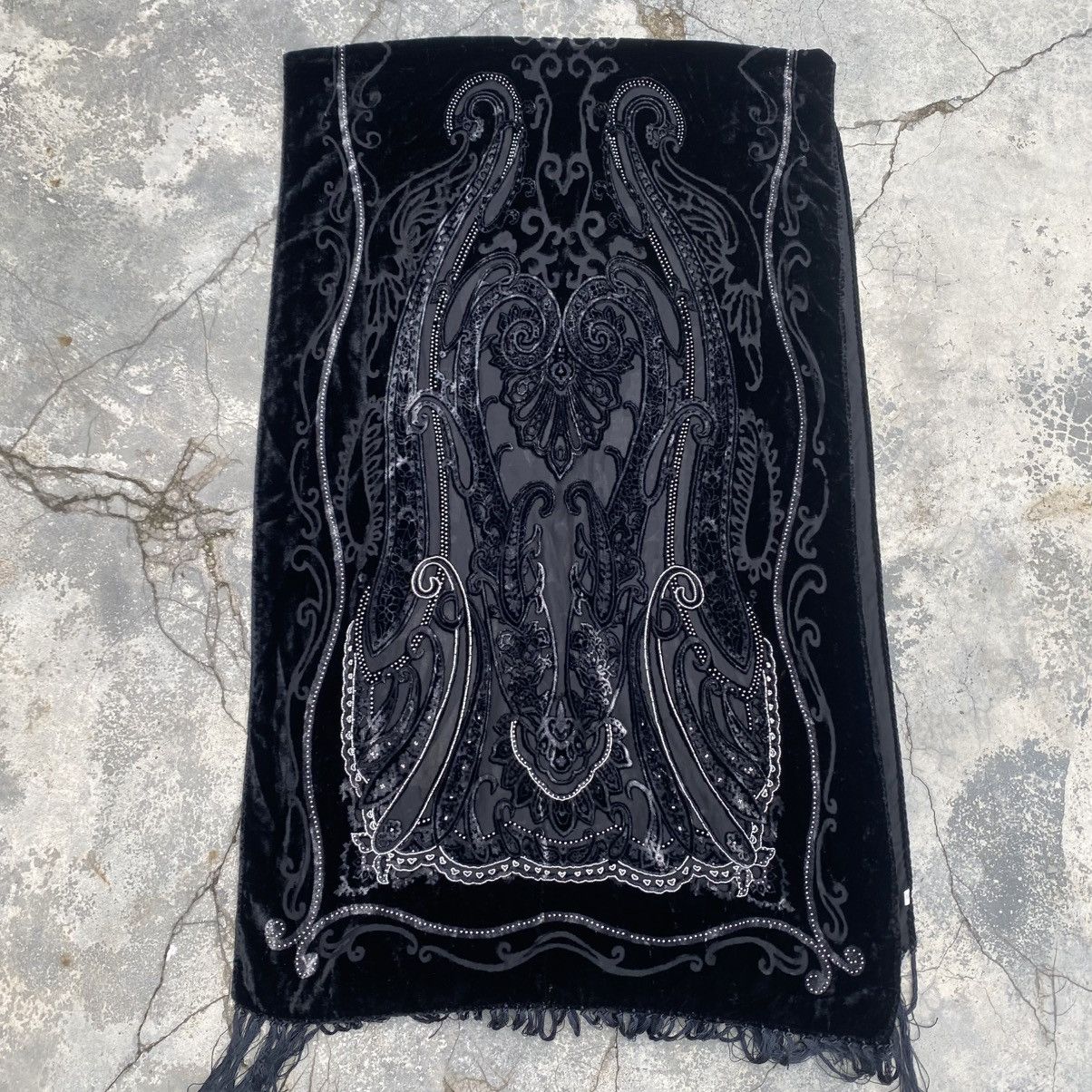 Other Vintage Silk Black Velvet Paisley Scarf Size ONE SIZE - 5 Thumbnail