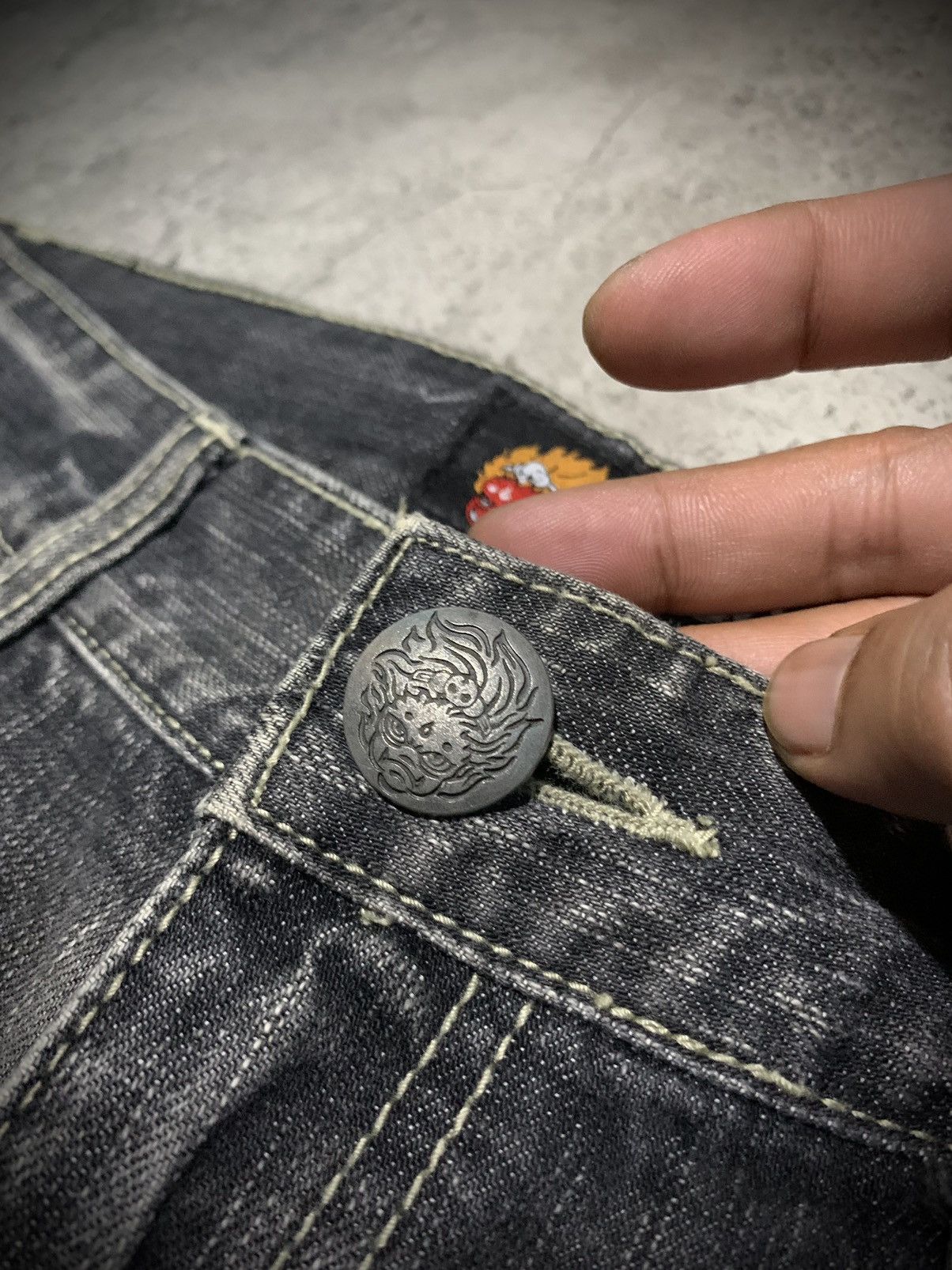 Japanese Brand Jizo bosatsu the master of hell embroidery y2k jeans Size US 31 - 10 Thumbnail