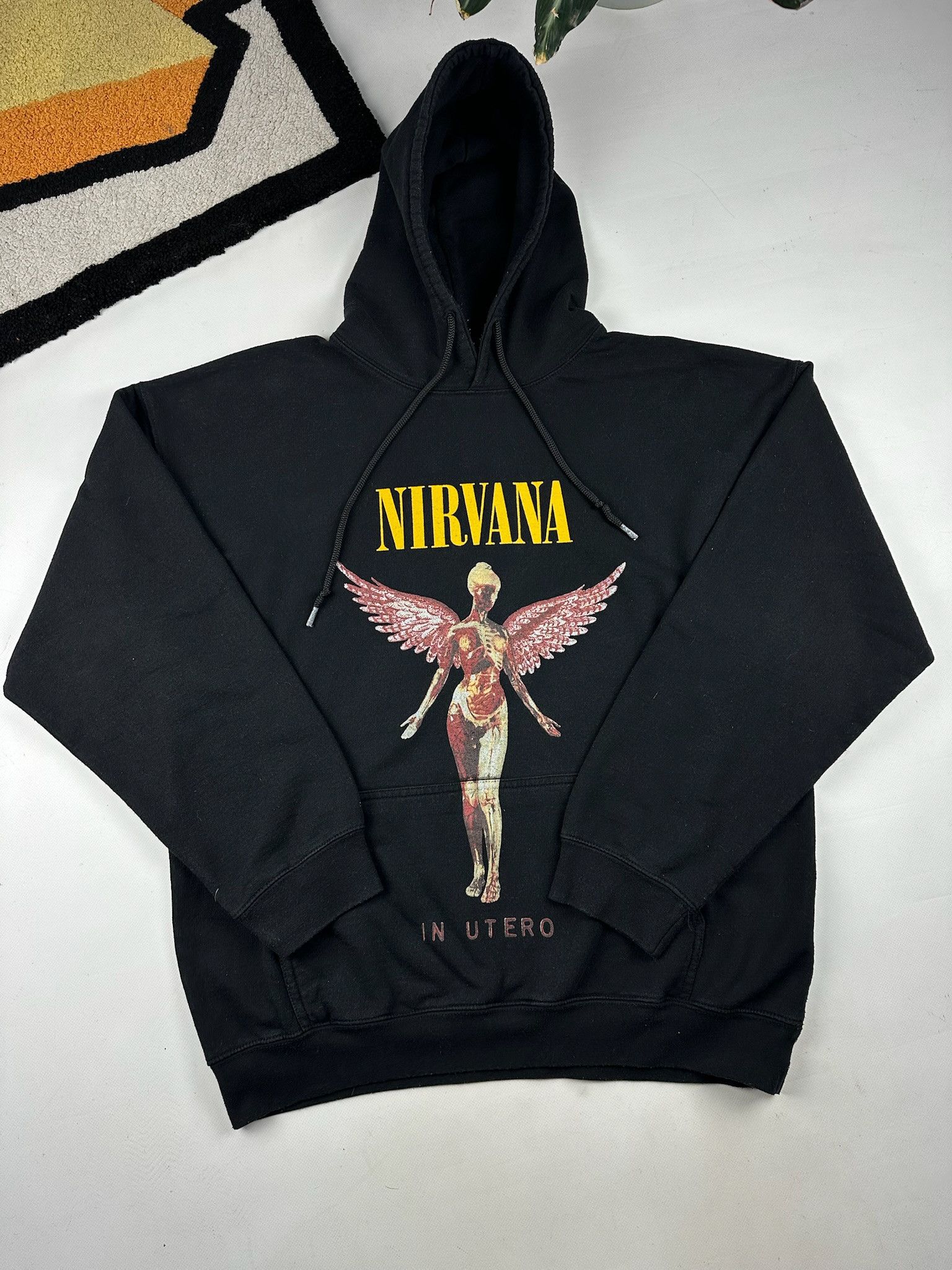 Band Tees Vintage Y2k Nirvana in Utero Hoodie Size US M / EU 48-50 / 2 - 1 Thumbnail