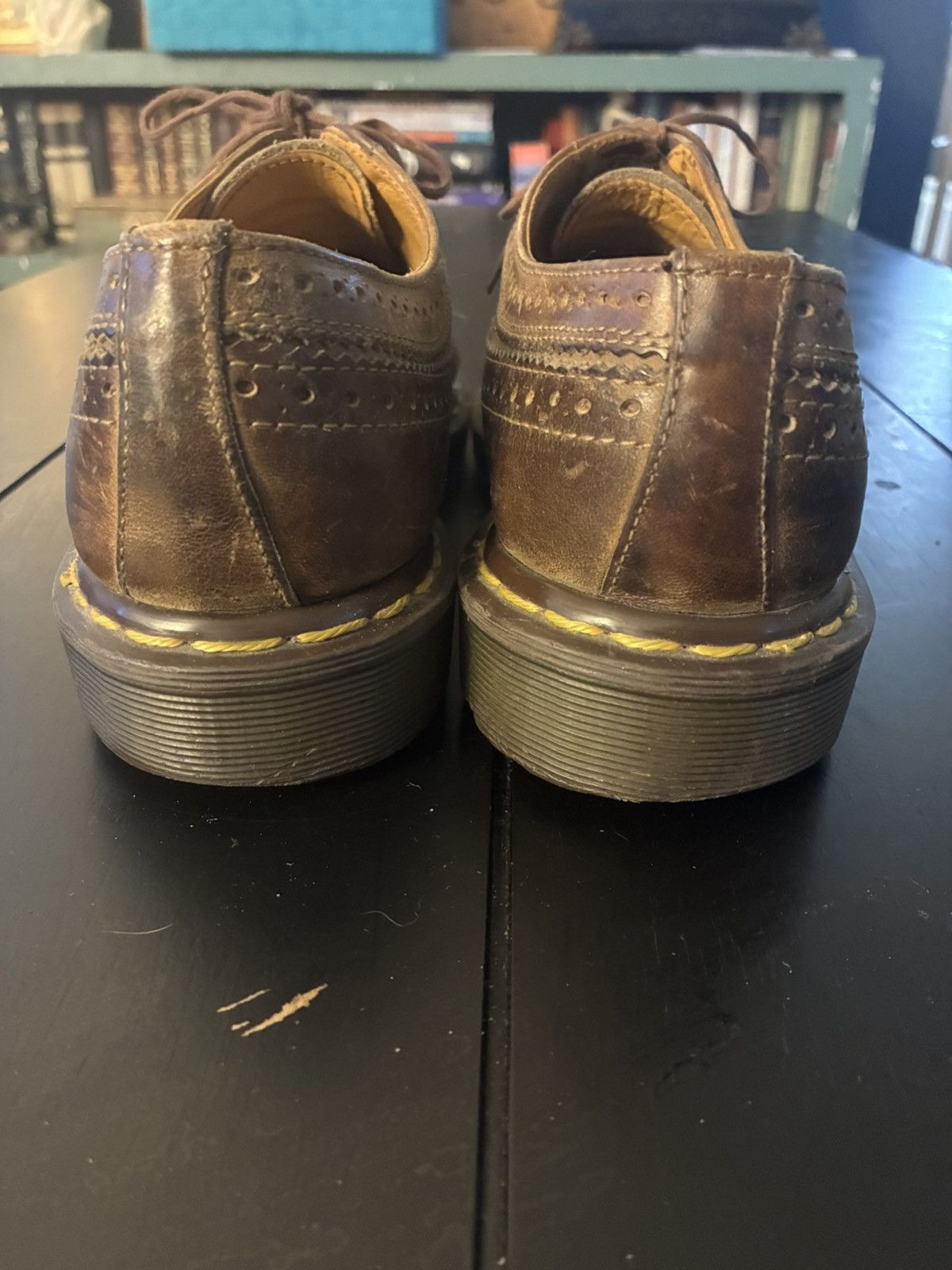 Dr. Martens Dr Martens Brown Brogue 3989 leather wingtip oxford england Size US 8 / EU 41 - 3 Thumbnail