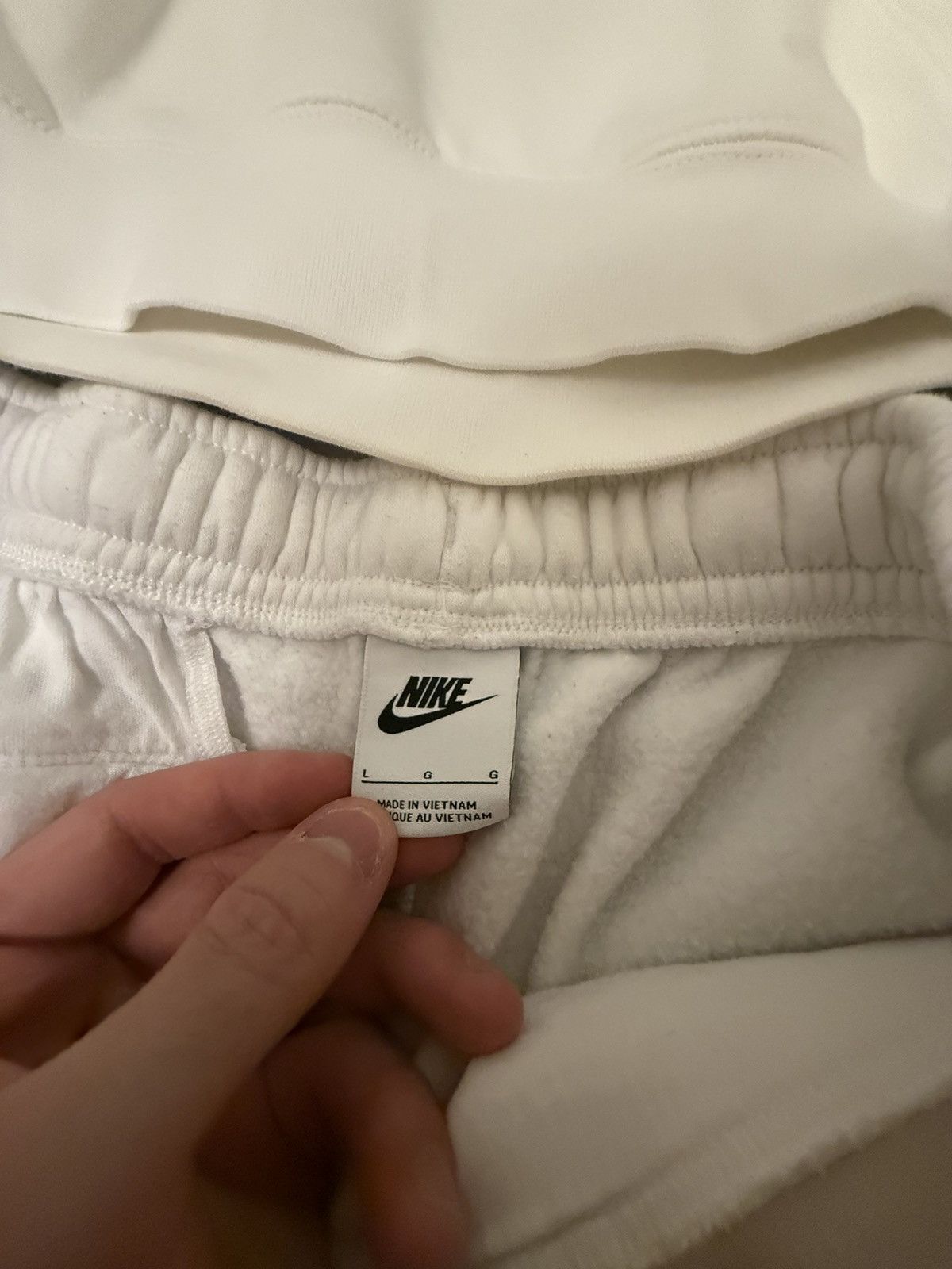 Nike White Nike Cuffed Sweatpants Size L Size US 36 / EU 52 - 2 Thumbnail
