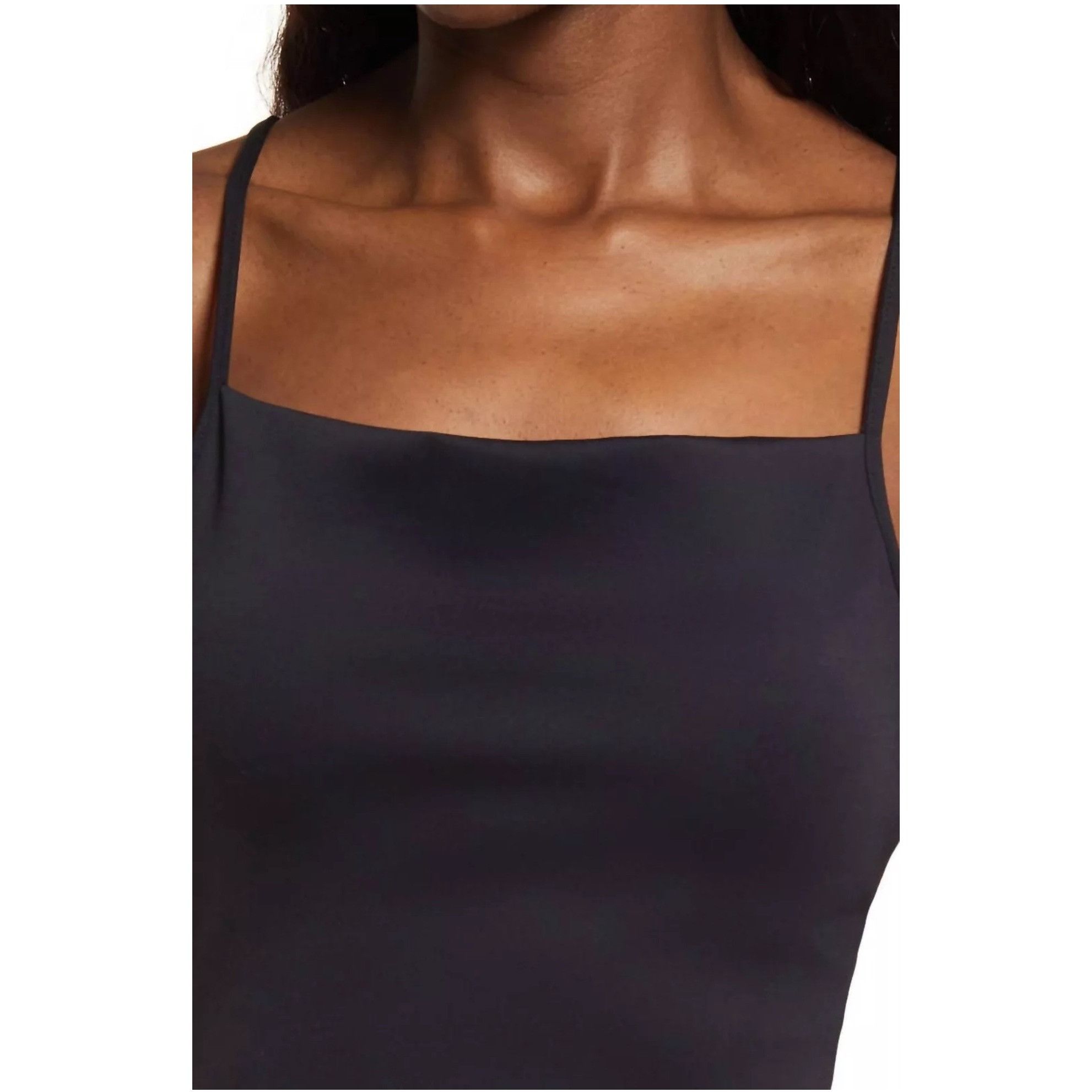 Good American Good American Midi scuba Spaghetti Strap Sz XS Size XS / US 0-2 / IT 36-38 - 7 Thumbnail