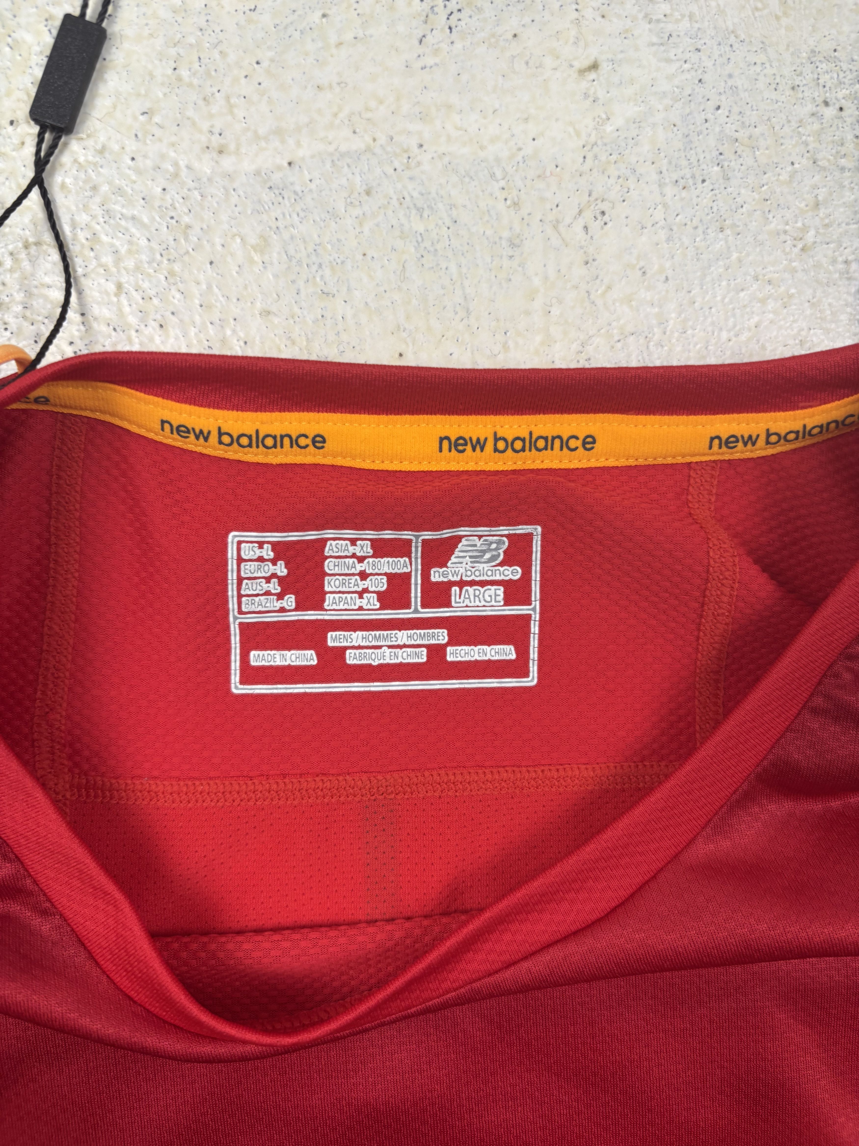 New Balance New Balance Tee Size US XL / EU 56 / 4 - 5 Thumbnail