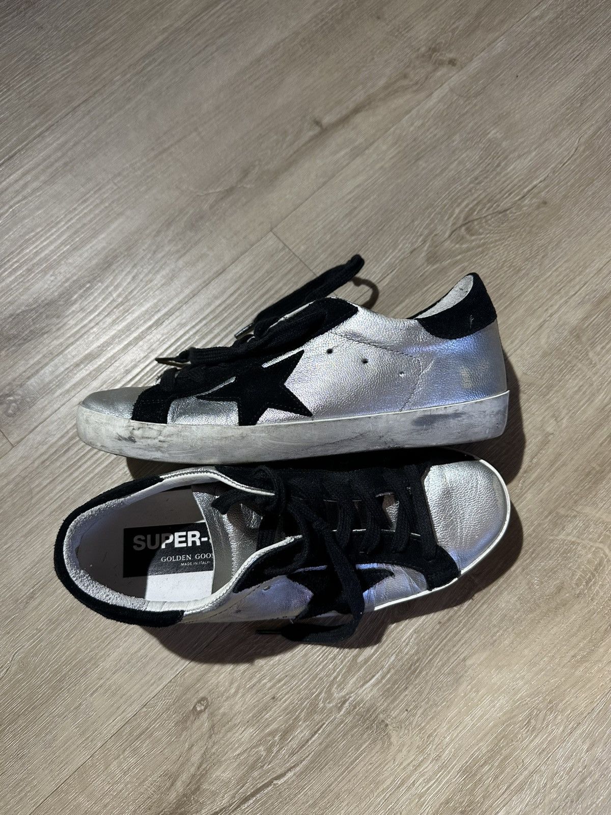 Golden Goose GOLDEN GOOSE LOW TOP Size US 7 / IT 37 - 1 Thumbnail
