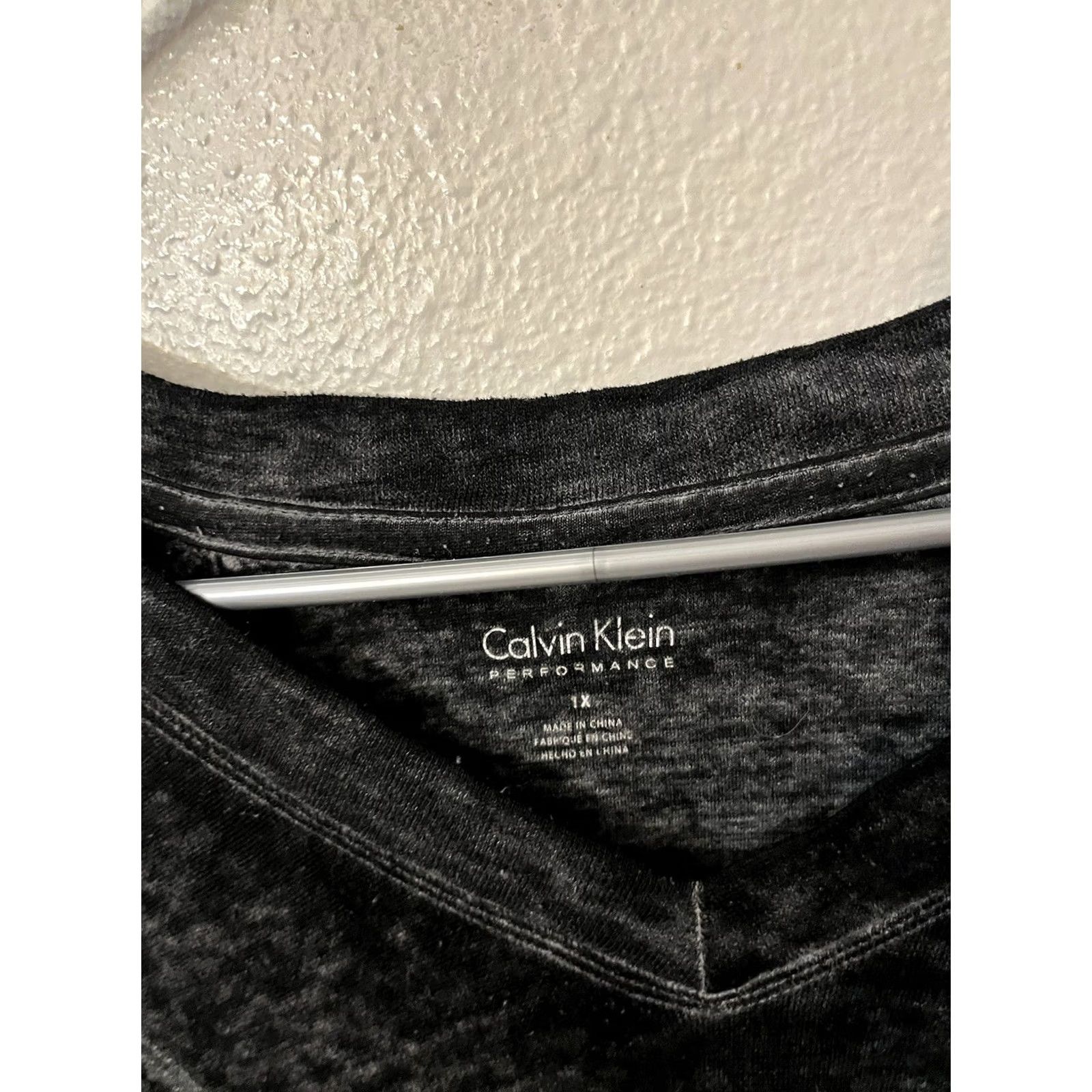 Calvin Klein CALVIN KLEIN Performance Black French Terry Tee Size 1X Womens Tee 1X Black Calvin Klein Shirt Adult Womens Size XL / US 12-14 / IT 48-50 - 3 Thumbnail