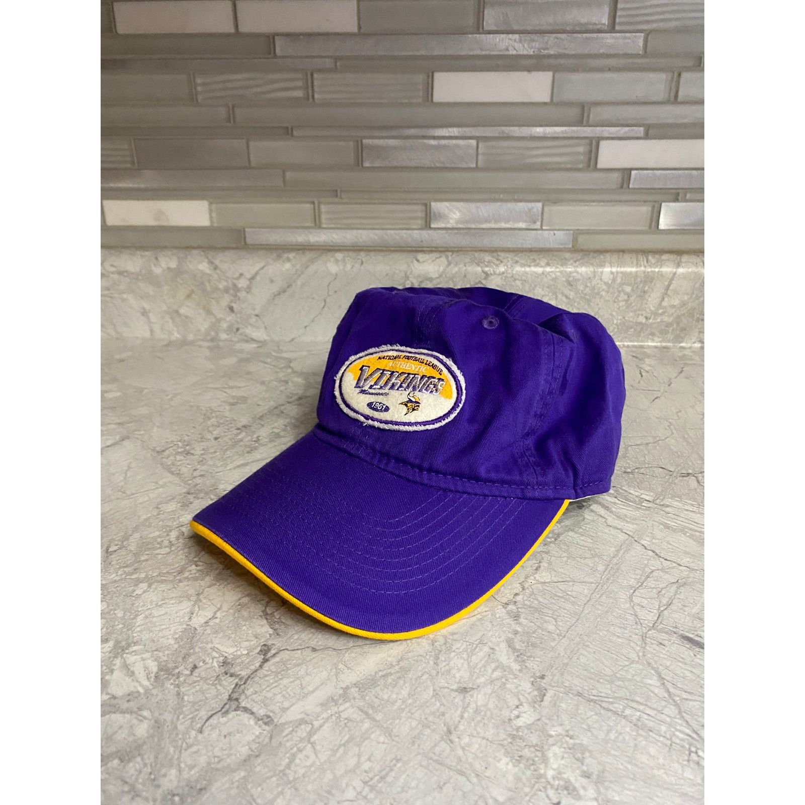 Reebok Minnesota Vikings Strapback Adjustable Baseball Hat Size ONE SIZE - 1 Thumbnail
