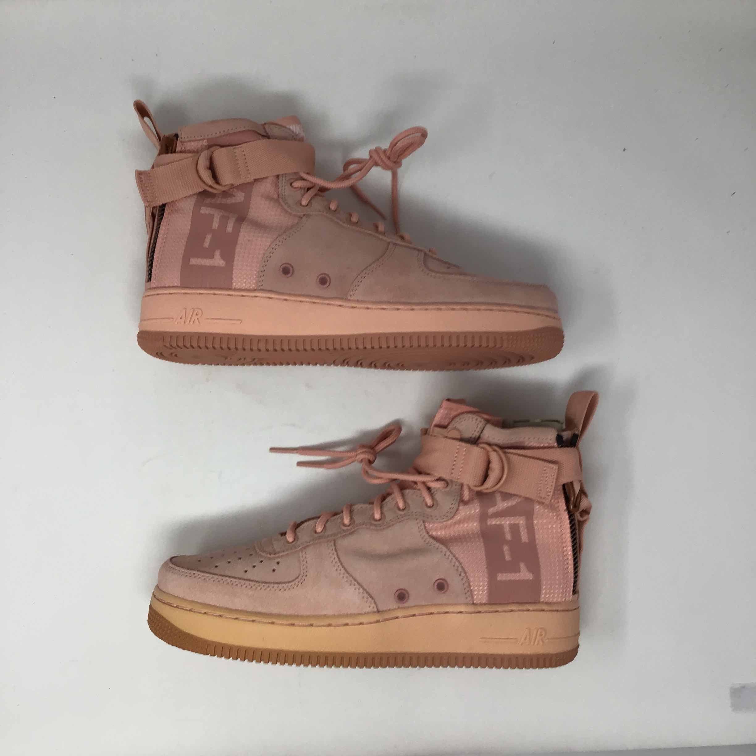 Nike sf air force 1 mid coral stardust best sale