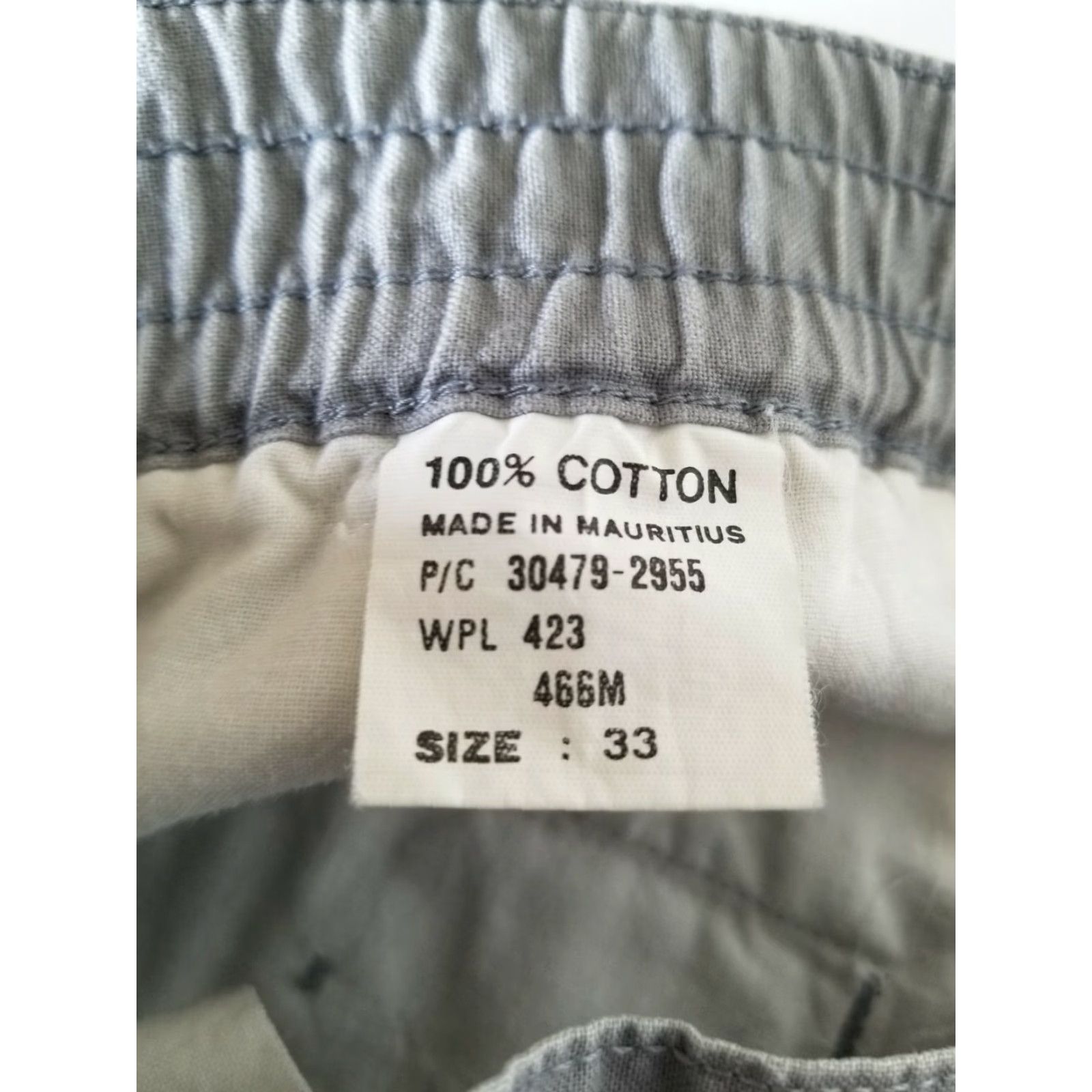 Dockers DOCKERS Shorts Grey Pleaded 100% Cotton Size 33 Men Regular Gray Shorts 33 Dockers Size US 33 - 4 Thumbnail