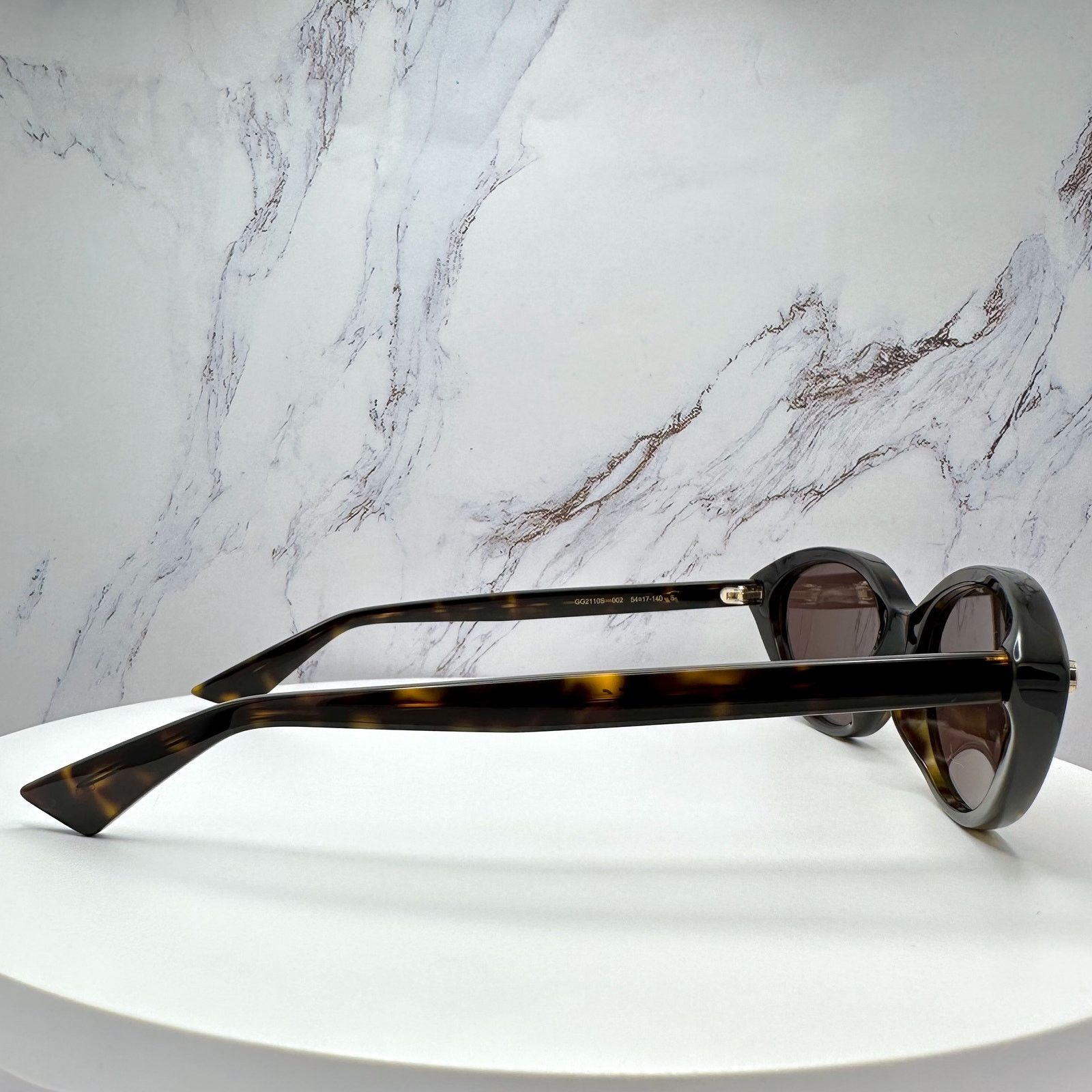 Gucci New GUCCI Sunglasses Brown Cat Eye Gold Metal Front GG Logo Size ONE SIZE - 4 Thumbnail