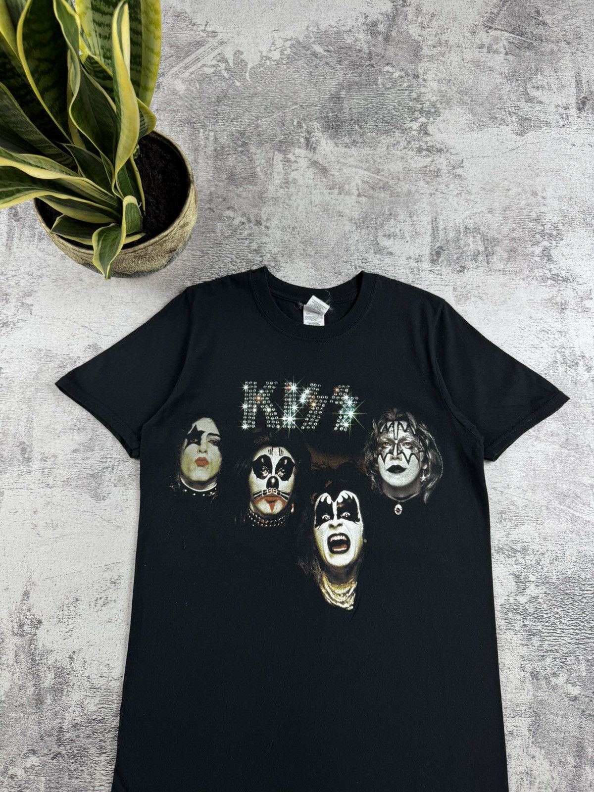 KISS KISS 2015 Gildan Tour Faded Merch Devil Jersey T Shirt Tee Size US S / EU 44-46 / 1 - 4 Thumbnail