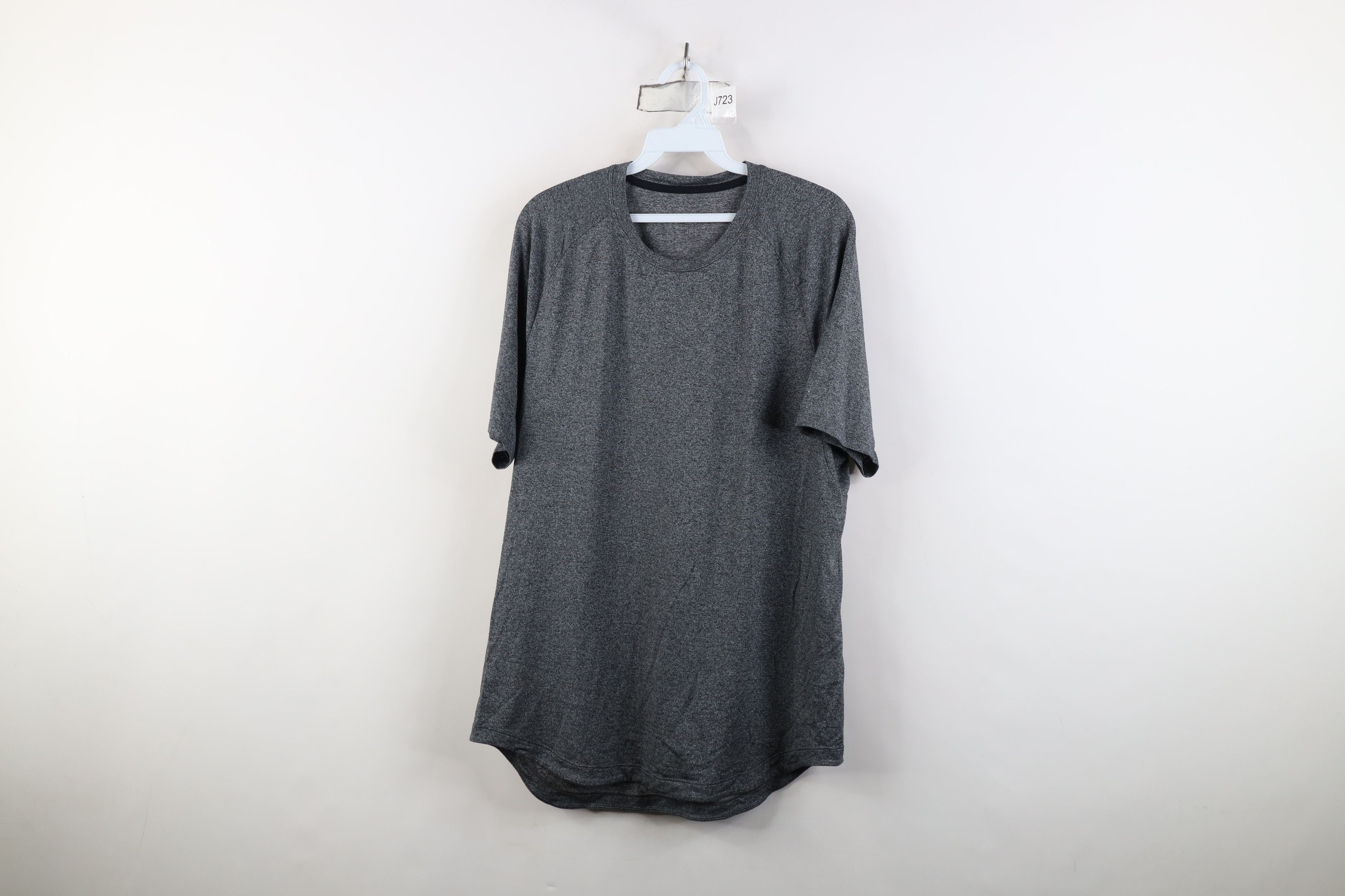 Lululemon Lululemon Tech Short Sleeve Running Jogging Yoga T-Shirt Size US L / EU 52-54 / 3 - 1 Thumbnail
