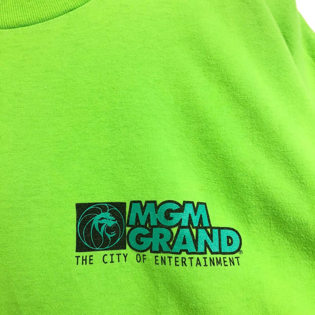 Vintage *Vintage 90s MGM GRAND directors club Vegas casino tee Size US XXL / EU 58 / 5 - 5 Thumbnail