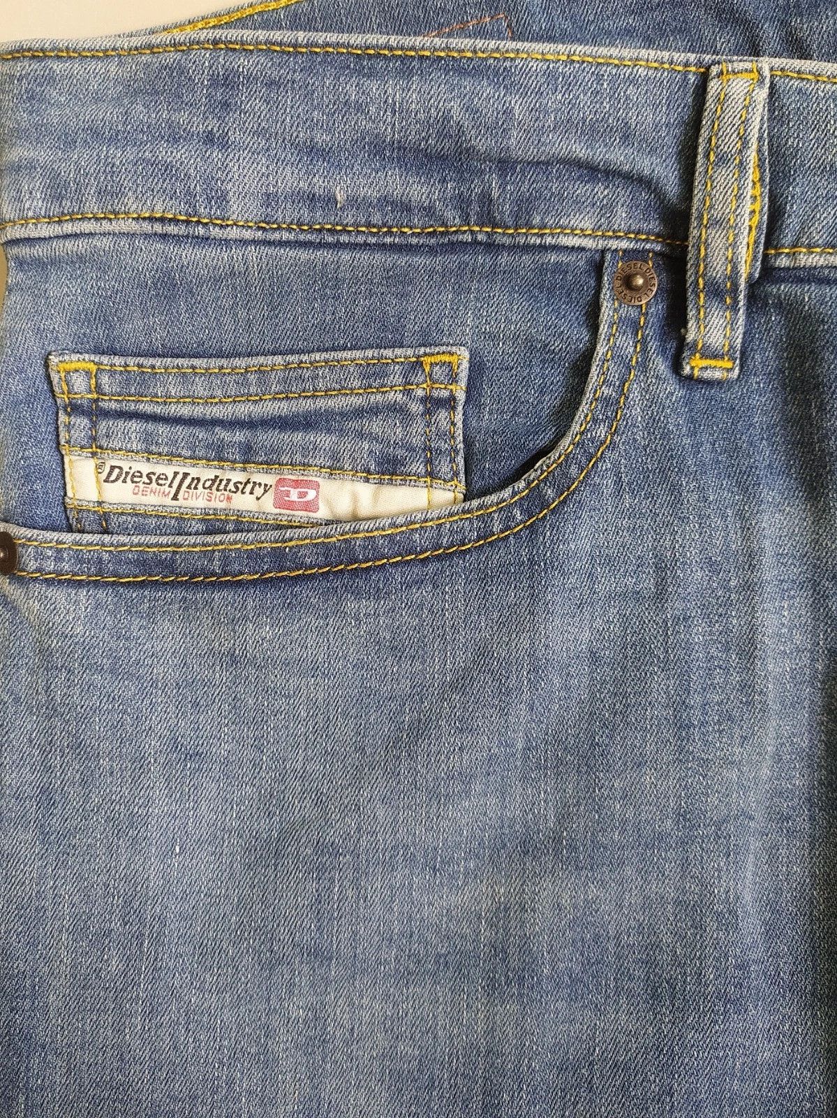 Diesel Diesel D-LUSTER L.32 MENS JEANS T/9938 Size US 31 - 4 Thumbnail
