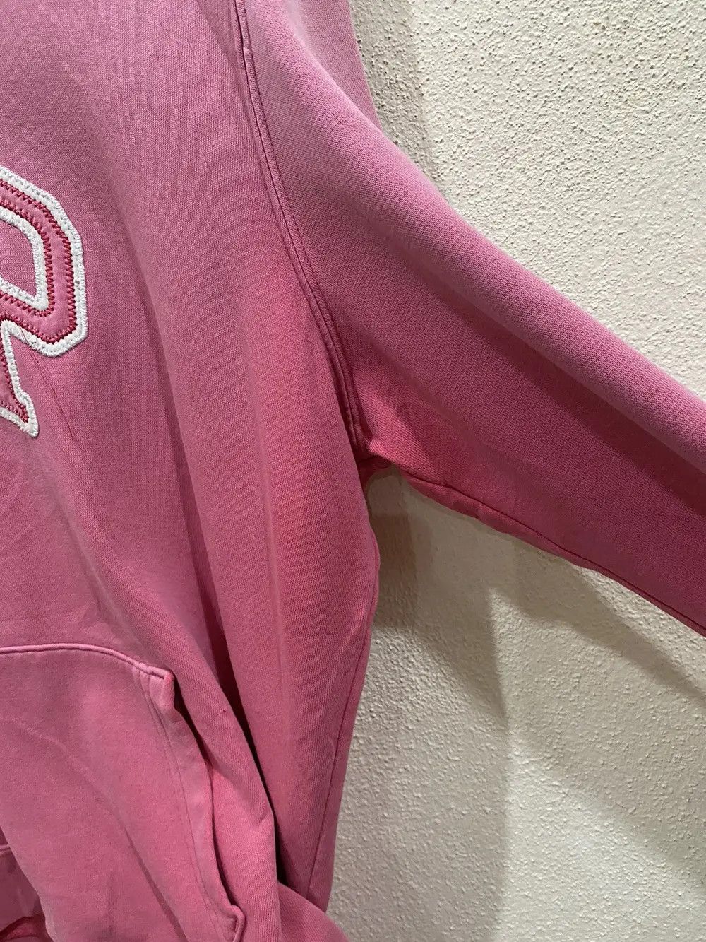 Gap Vintage Gap Spell Out Faded Pullover Hoodies Size US L / EU 52-54 / 3 - 5 Thumbnail