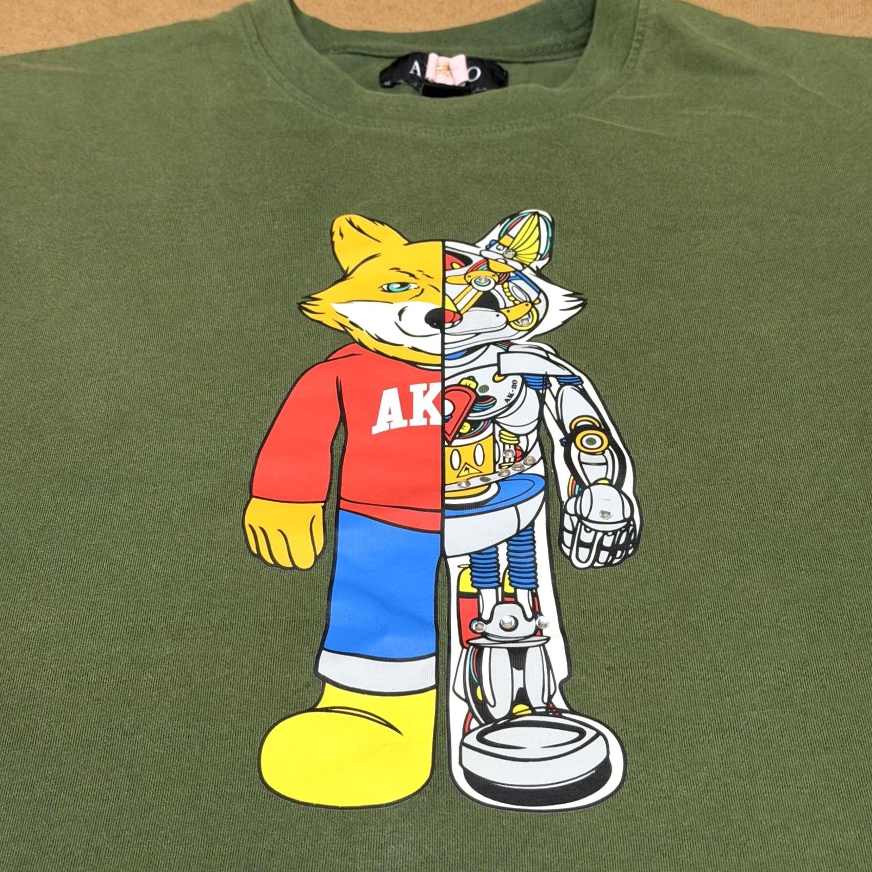 Vintage AKOO Mens XL Green Split Fox Cyborg Robot Graphic Streetwear Tee Size US XL / EU 56 / 4 - 2 Thumbnail
