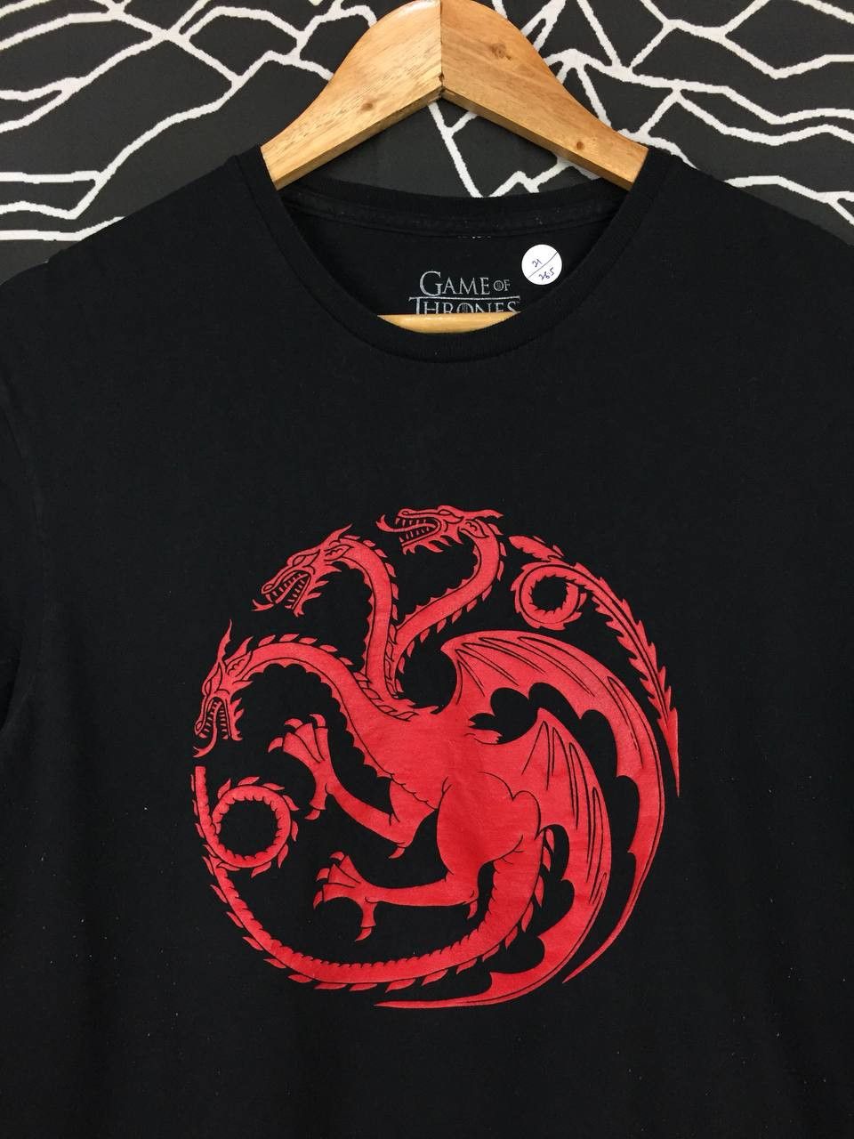 Vintage Games of Thrones TV Series House Targaryen Fire & Blood Tee Size US L / EU 52-54 / 3 - 3 Thumbnail