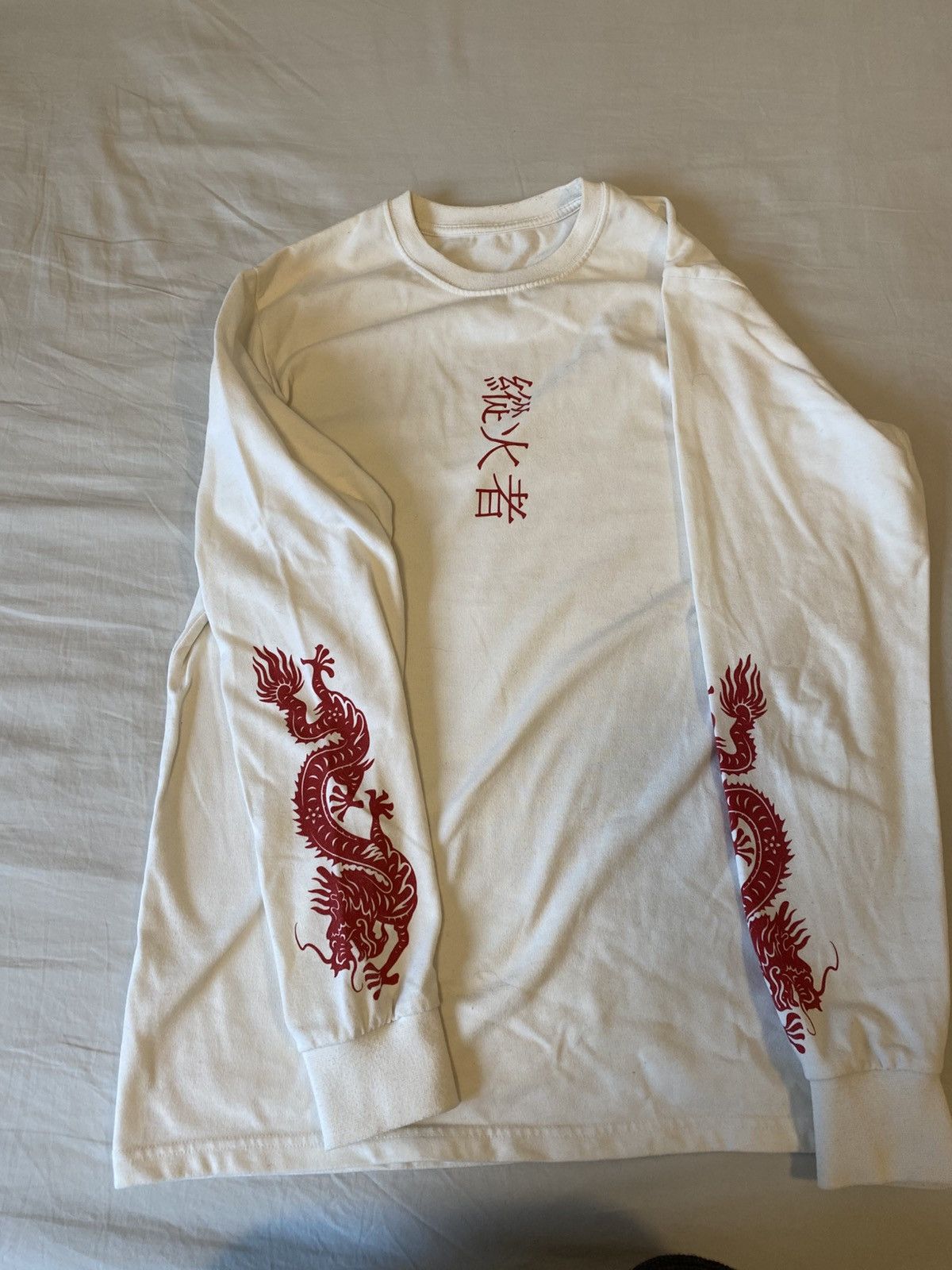 Other dragon long sleeve t-shirt Size US M / EU 48-50 / 2 - 3 Thumbnail