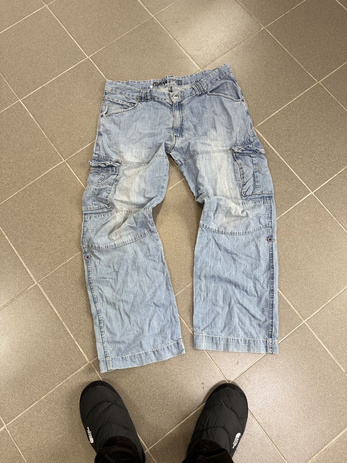 Japanese Brand Crazy Vintage Y2K Japanese Style Faded Jeans Archive Size US 32 / EU 48 - 1 Thumbnail