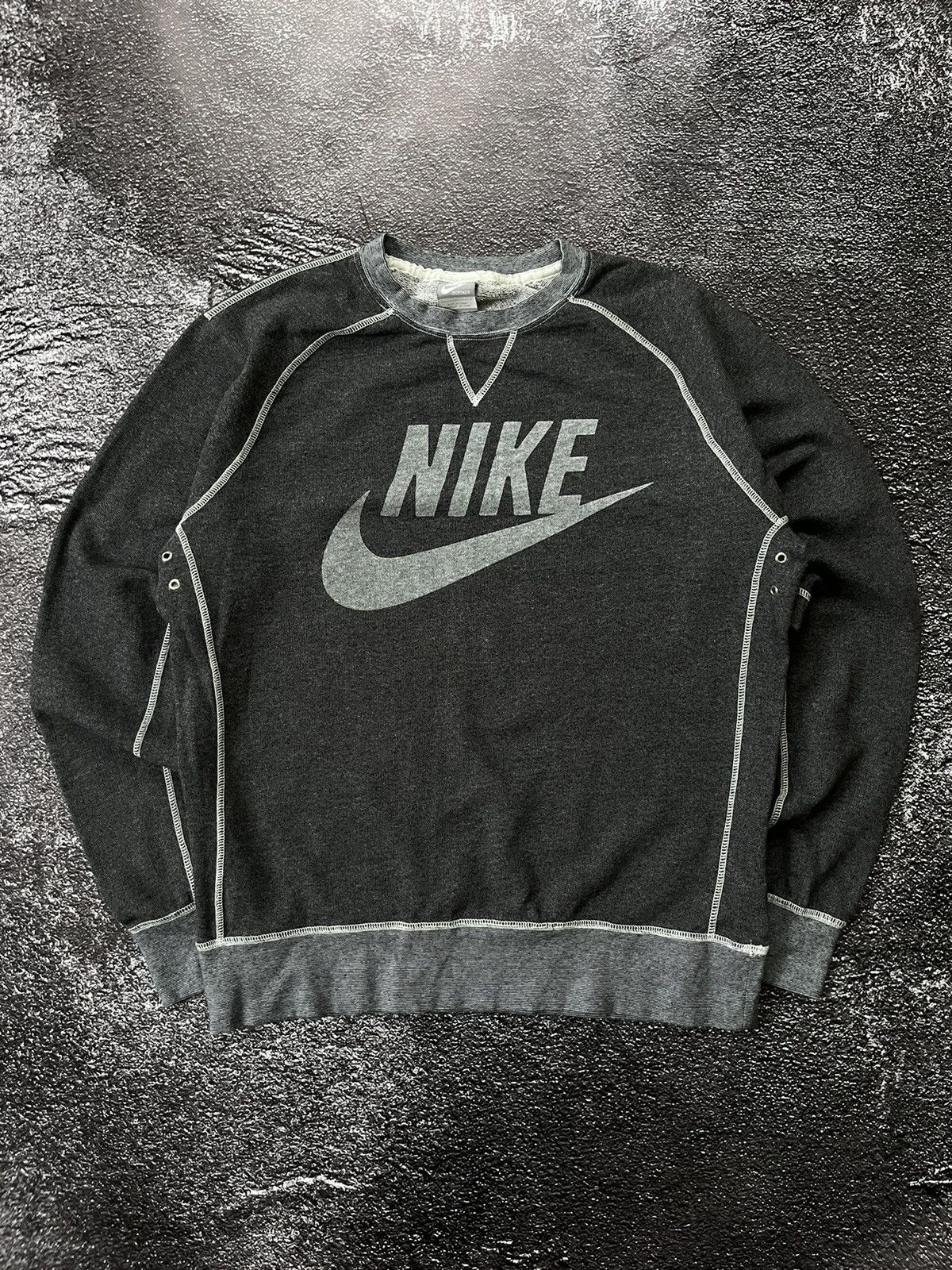 Nike 🤍 VINTAGE 90’S NIKE SPELLOUT Y2K RETRO BOXY CREWNECK Size US L / EU 52-54 / 3 - 1 Thumbnail