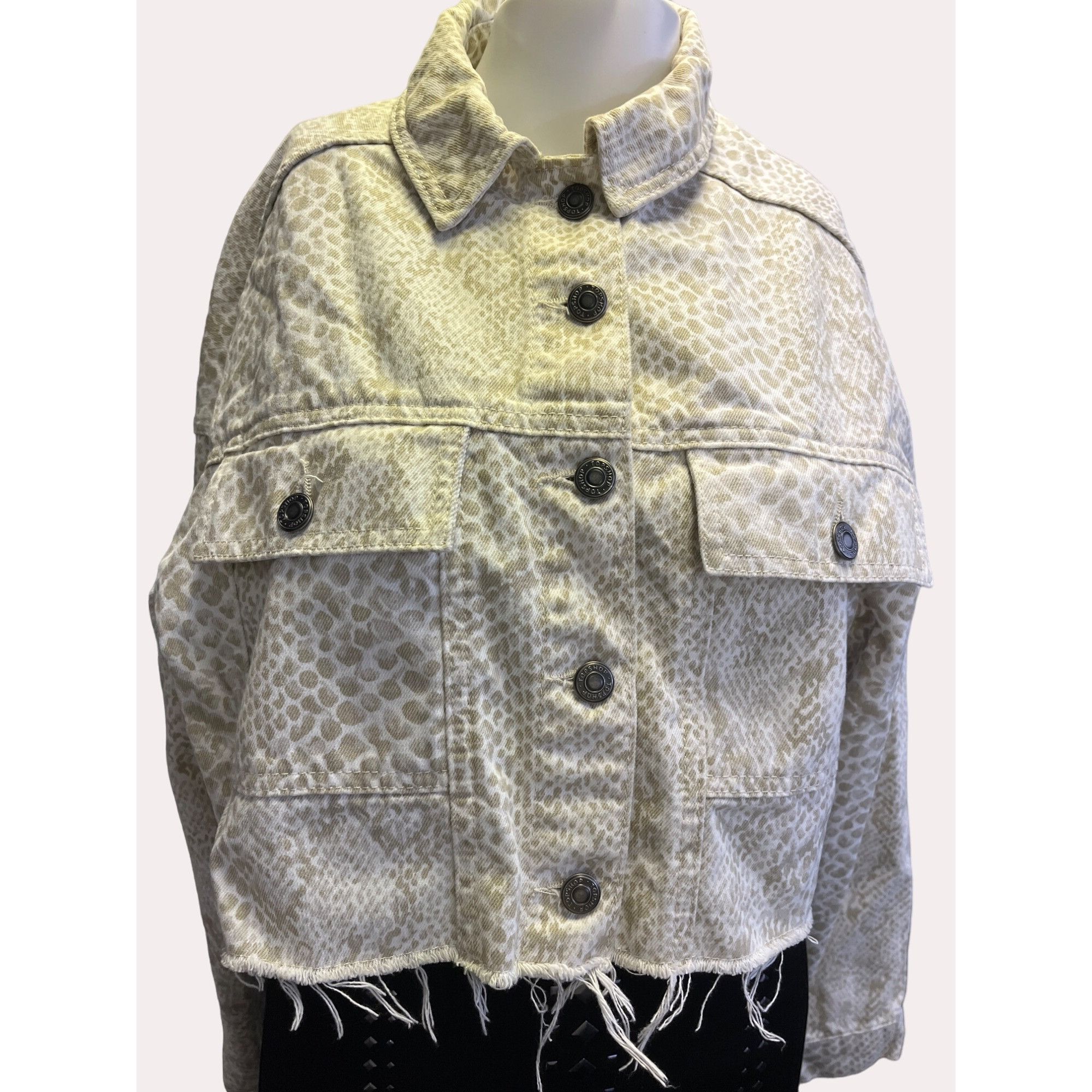 Topshop Topshop Women's Beige Snake Skin Cropped Denim Jacket Size 4 Size S / US 4 / IT 40 - 1 Thumbnail