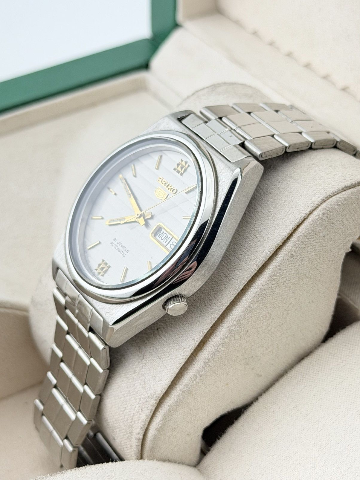Seiko Vintage Seiko 5 Watch Automatic Gray Dial Wristwatch Size 36 - 5 Thumbnail