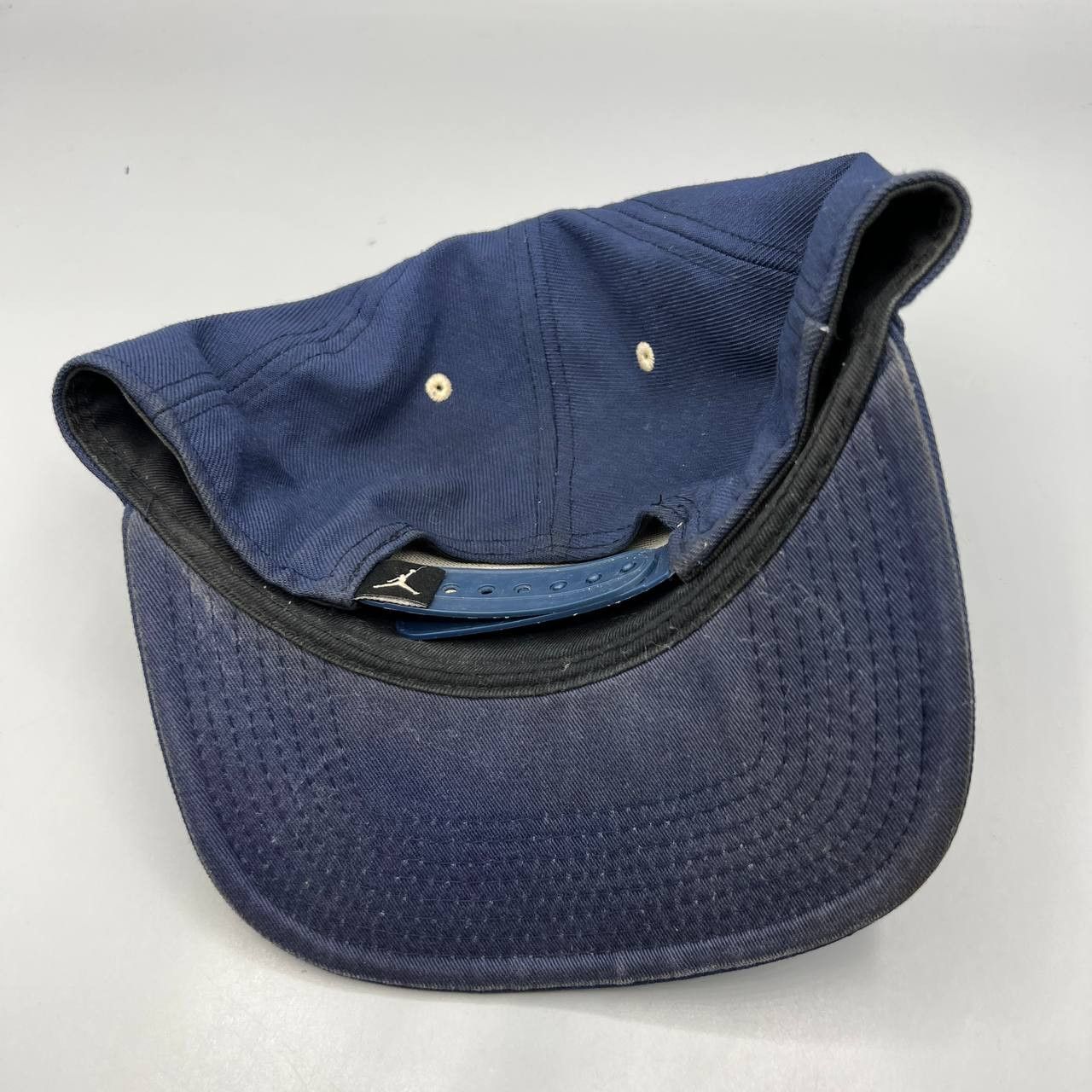Jordan Brand Air Jordan Flight Hat Men Embroidered Jumpman Snap Back Cap Size ONE SIZE - 7 Thumbnail