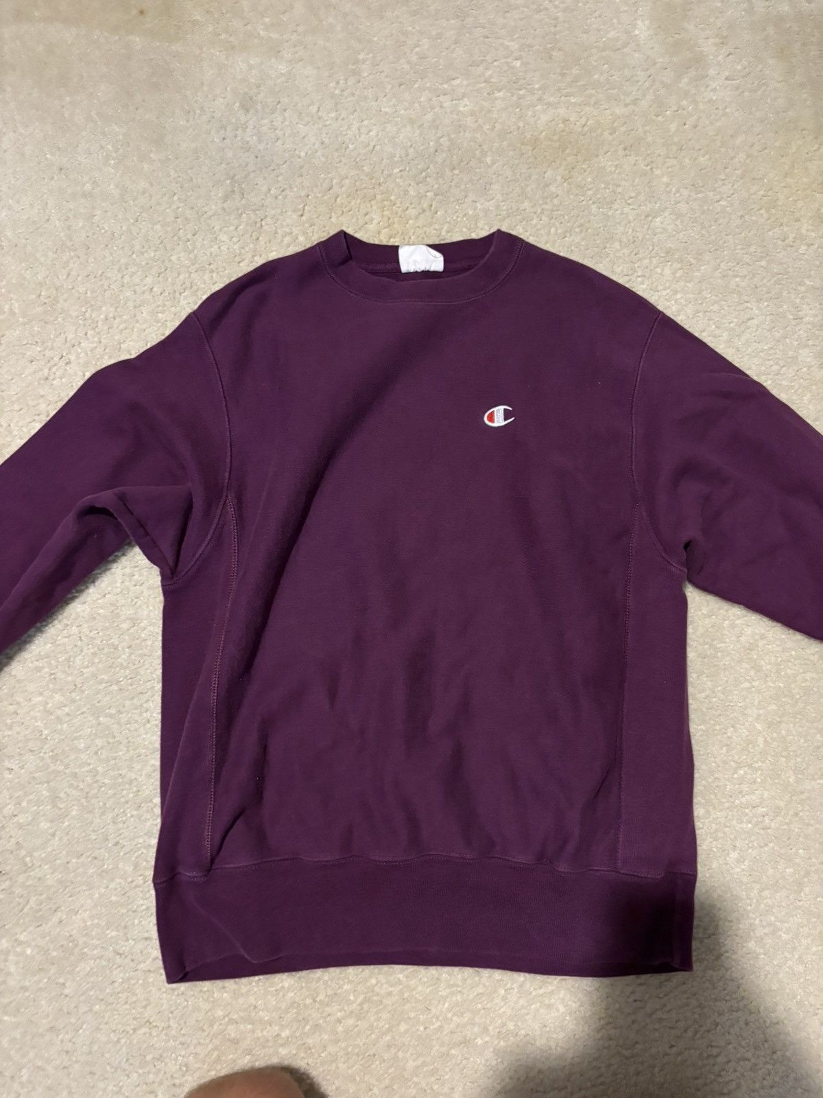 Champion Champion crewneck plum Size US M / EU 48-50 / 2 - 1 Thumbnail