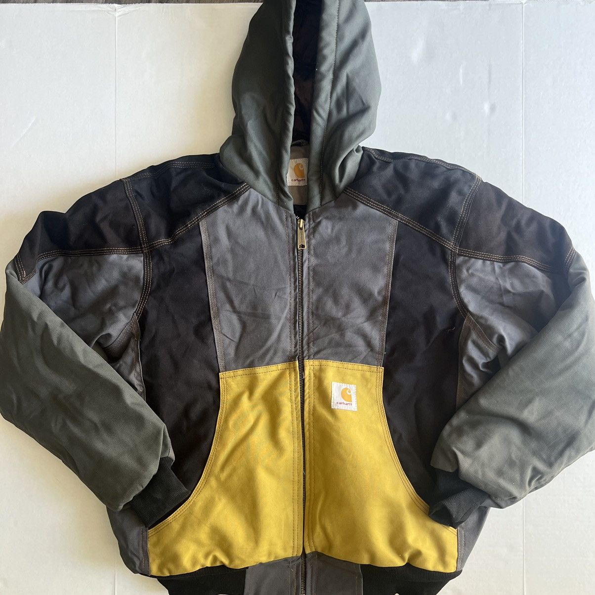 Carhartt Carhartt Rework custom color block hooded jacket size medium Size US M / EU 48-50 / 2 - 1 Thumbnail