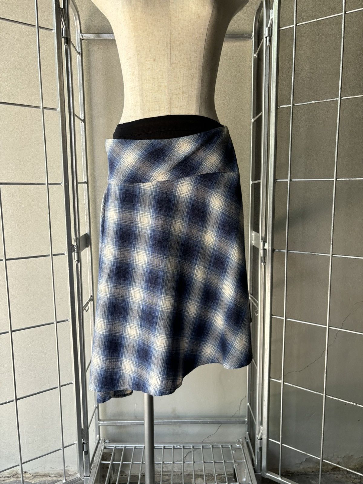 Maison Margiela MM6 Maison Margiela layered plaid skirt Size 26" / US 2 / IT 38 - 2 Thumbnail