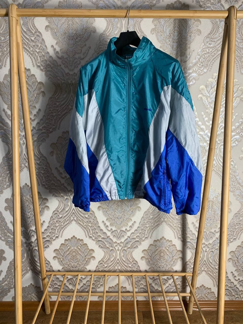 Adidas VINTAGE ADIDAS ORIGINAL EQUIPMENT SUIT SPORTSWEAR RETRO 90s Size US M / EU 48-50 / 2 - 5 Thumbnail