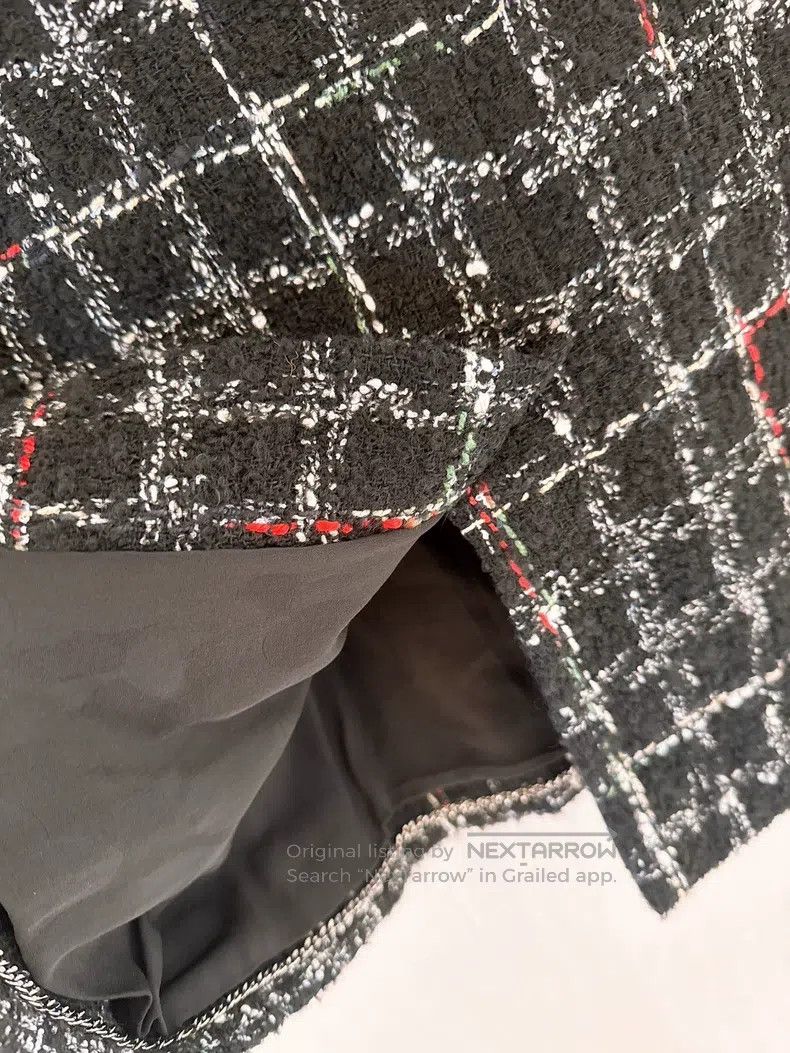 Chanel Chanel 22K autumn and winter black plaid tweed suit jacket Size XXS / US 00 / IT 34 - 5 Thumbnail