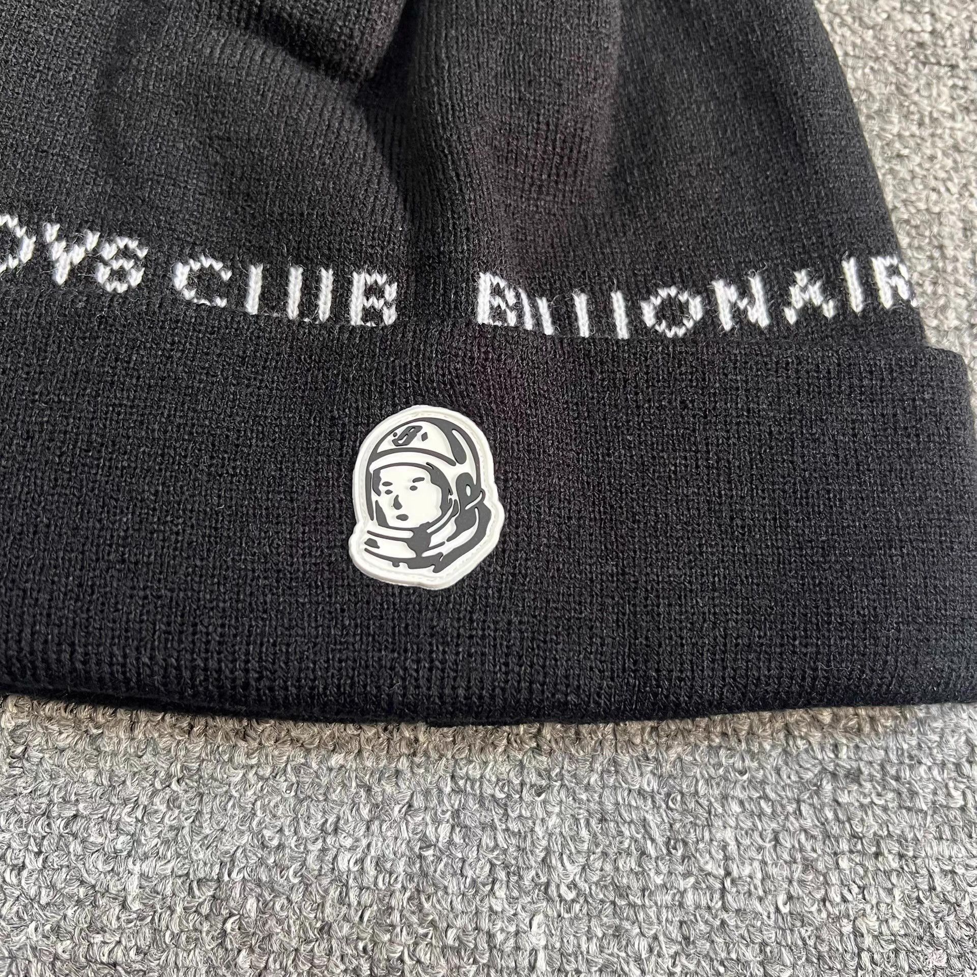 Billionaire Boys Club BBC Astronaut Rubber Logo Knitted Beanie Q7 Size ONE SIZE - 6 Thumbnail