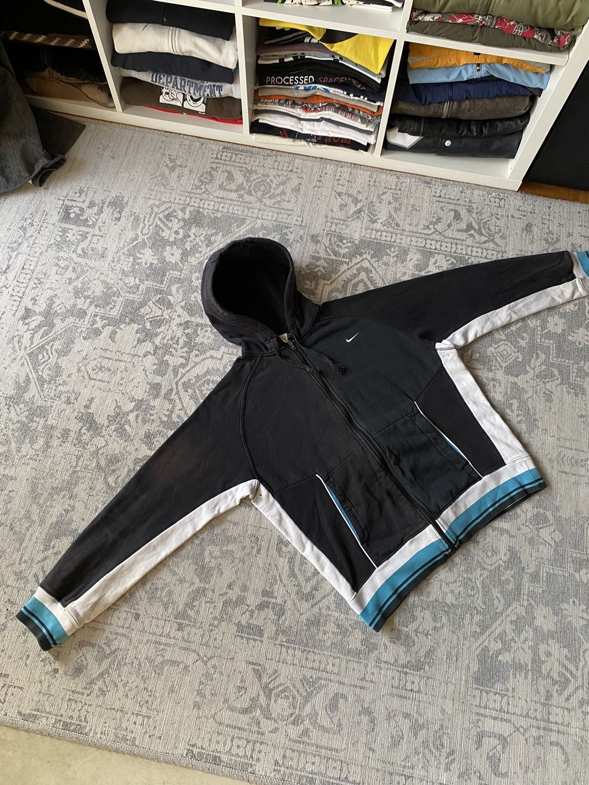 Vintage Nike Vintage Zip Hoodie Faded Distressed Japanese Y2K Boxy Size US M / EU 48-50 / 2 - 7 Thumbnail