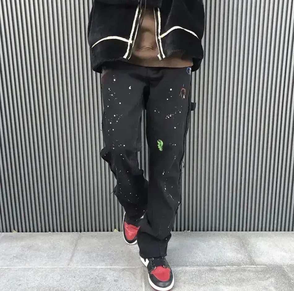 Japanese Brand Black Color Graffiti Cargo Flared Streetwear Jeans Size US 32 / EU 48 - 5 Thumbnail