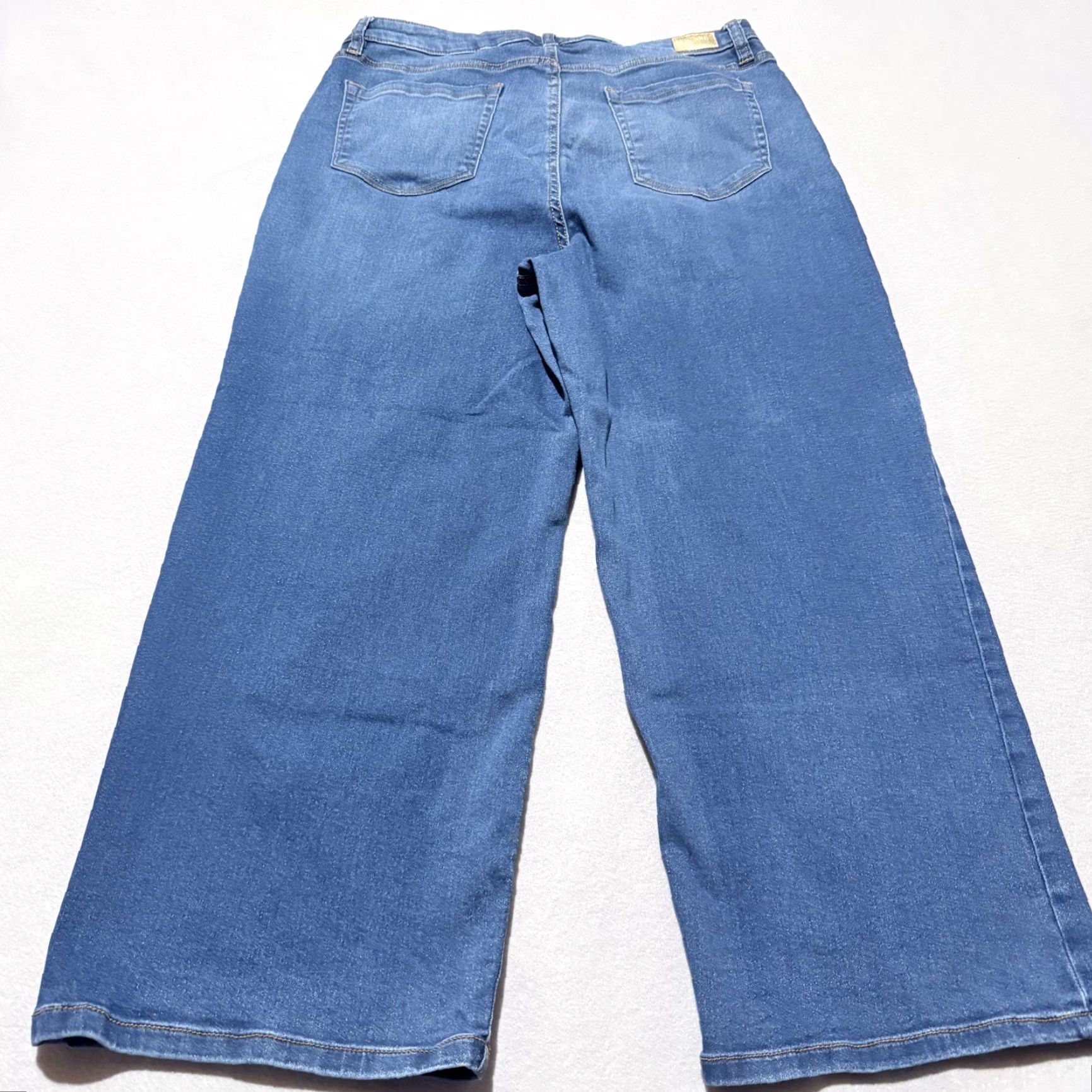 Jones New York VINTAGE Jones New York Lexington Wide-Leg Crop Jeans Women's Blue Denim High Rise - 14 Size 36" / US 14 / IT 50 - 7 Thumbnail
