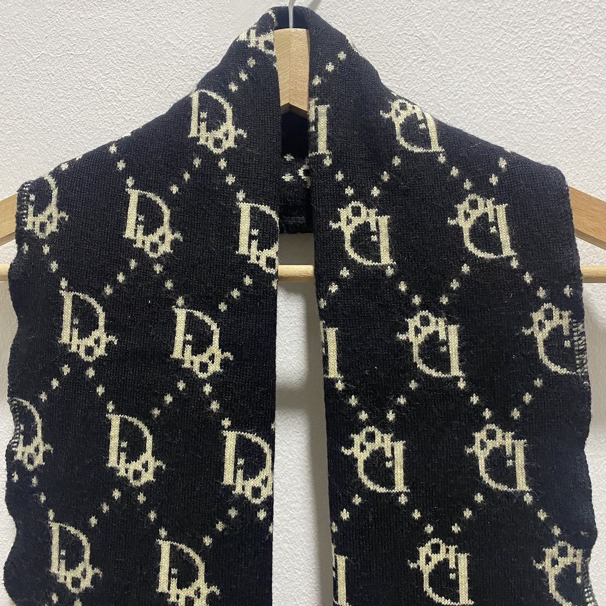 Christian Dior Monsieur CHRISTIAN DIOR MONOGRAM WOOL SCARF/MUFLER Size ONE SIZE - 5 Thumbnail