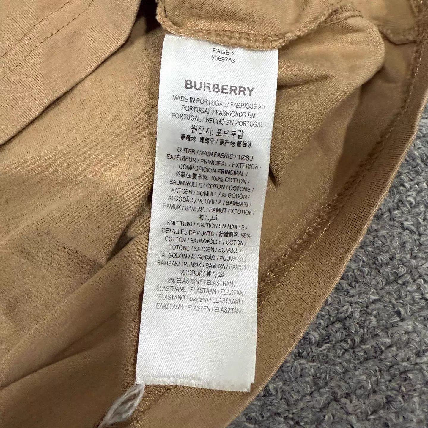 Burberry Burberry Camel Horseferry SS XL 99 New Size US XL / EU 56 / 4 - 4 Thumbnail