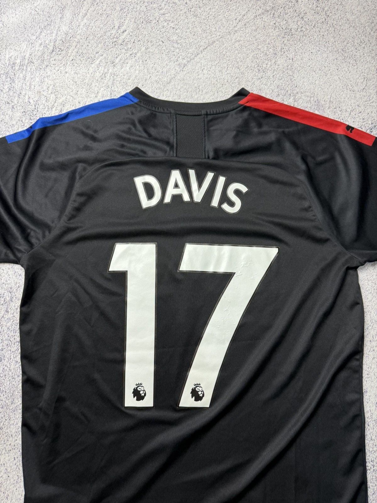 Puma Crystal Palace 2019 2020 Jersey Puma Player Davis #17 Size US M / EU 48-50 / 2 - 20 Thumbnail