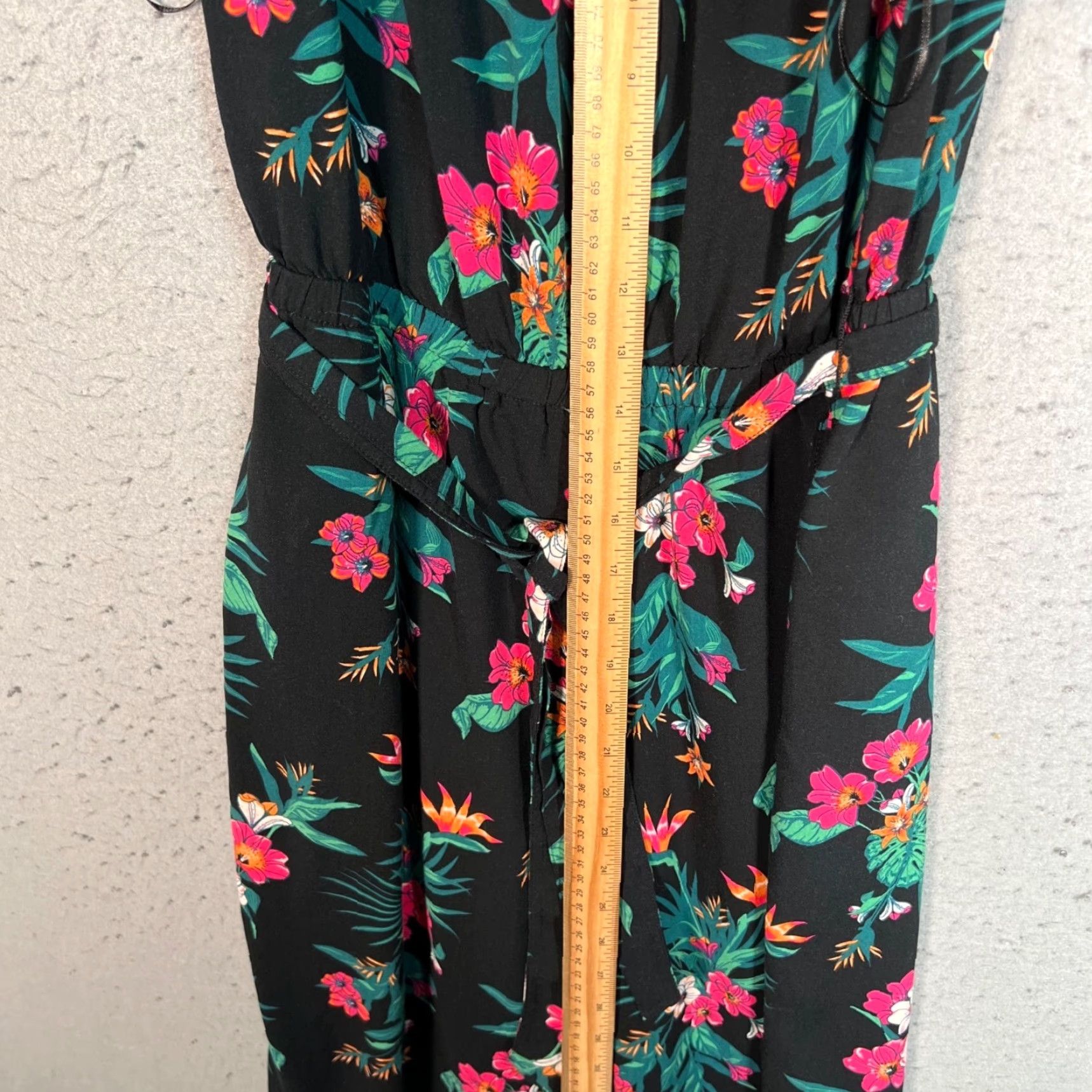 Vintage VINTAGE 28 Palms Womens Jumpsuit Size Small Off-Shoulder Tropical Floral Black Size 28" / US 6 / IT 42 - 6 Thumbnail