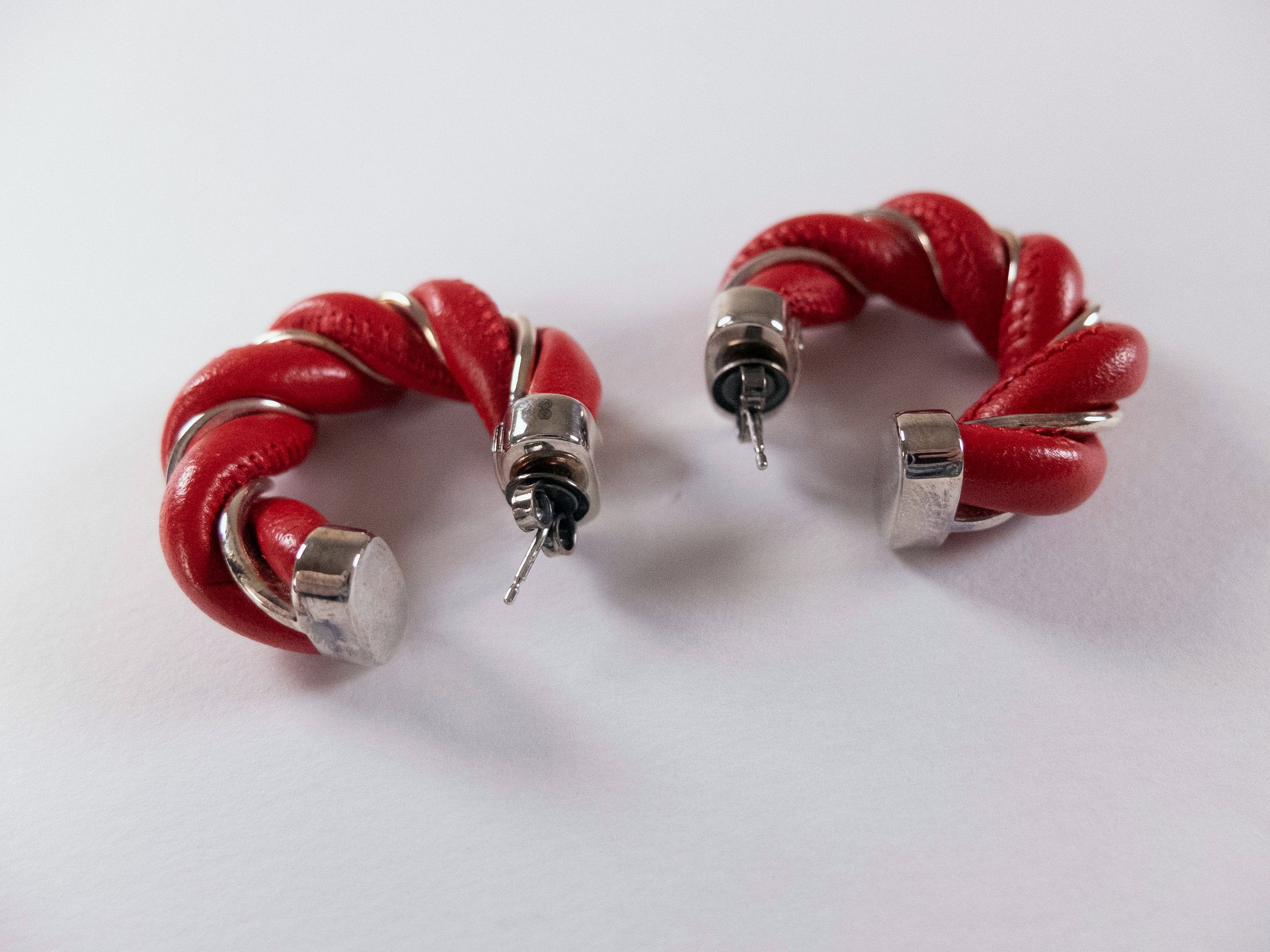 Bottega Veneta BOTTEGA VENETA Twist circle red leather silver earrings q Size ONE SIZE - 4 Thumbnail
