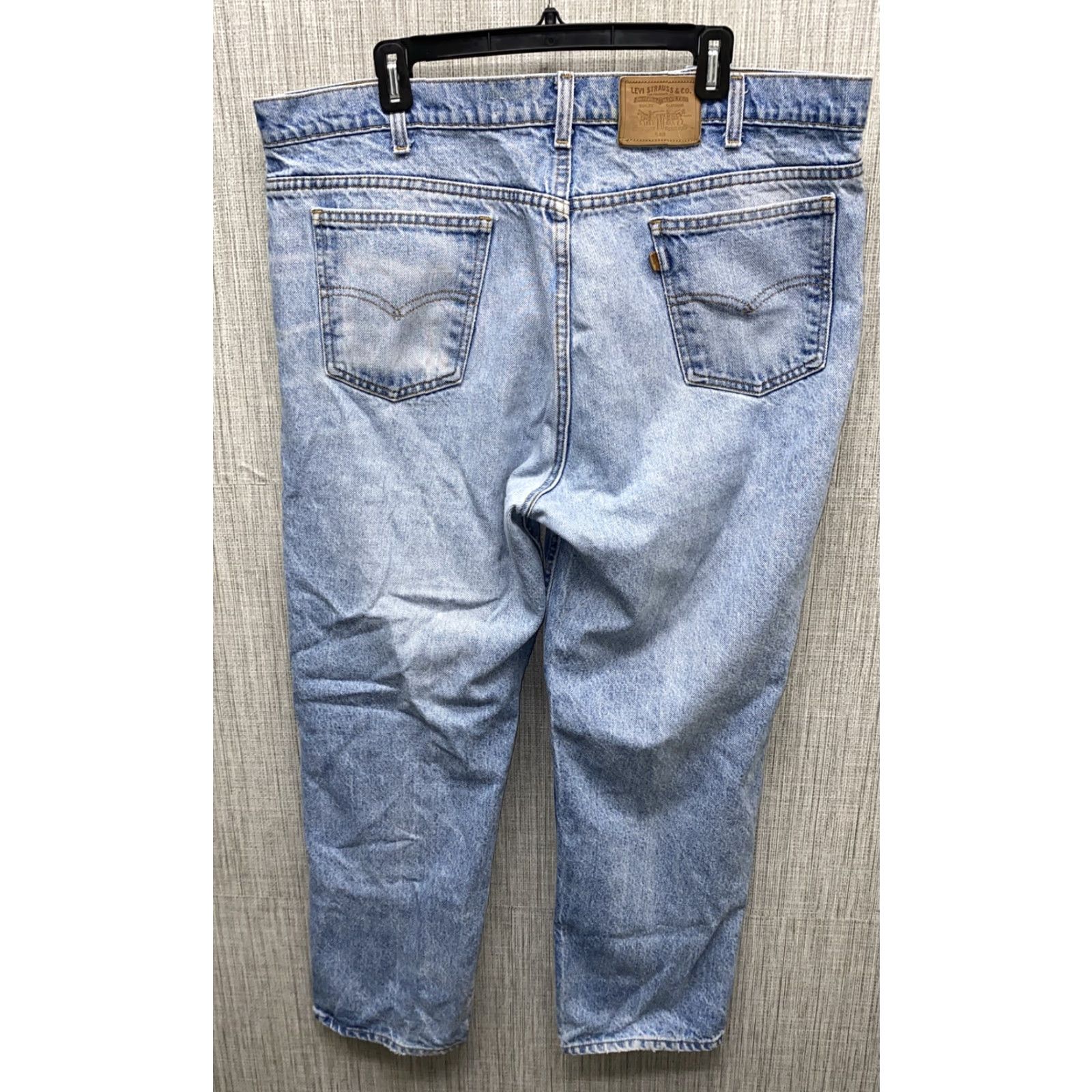 Levi's VINTAGE Levi’s 540 Jeans Mens Blue Light Wash Zip Fly Denim 42 X 30 USA Made Denim Jeans Men Regular Inseam 30 Size US 42 / EU 58 - 5 Thumbnail
