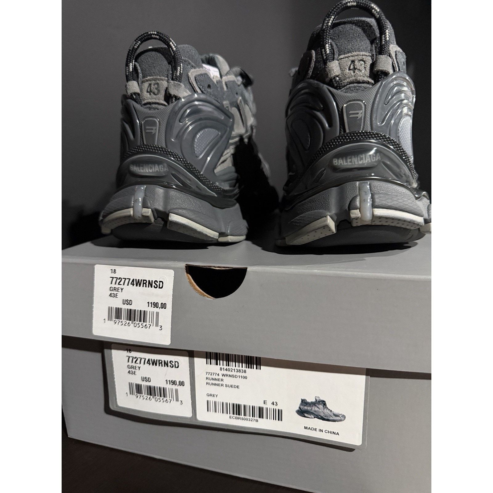 Balenciaga Size 43eu/10m Balenciaga Men's Runner Sneaker Grey Suede New Size US 10 / IT 40 - 7 Thumbnail