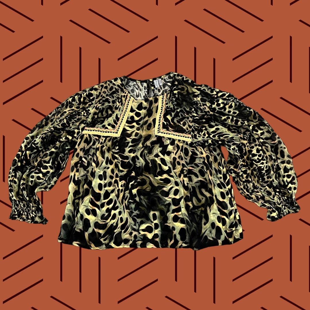 Anthropologie VINTAGE Anthropologie Bl^nk London Top Womens XS Petite Miranda Leopard Viscose Peasant Size XS / US 0-2 / IT 36-38 - 1 Thumbnail